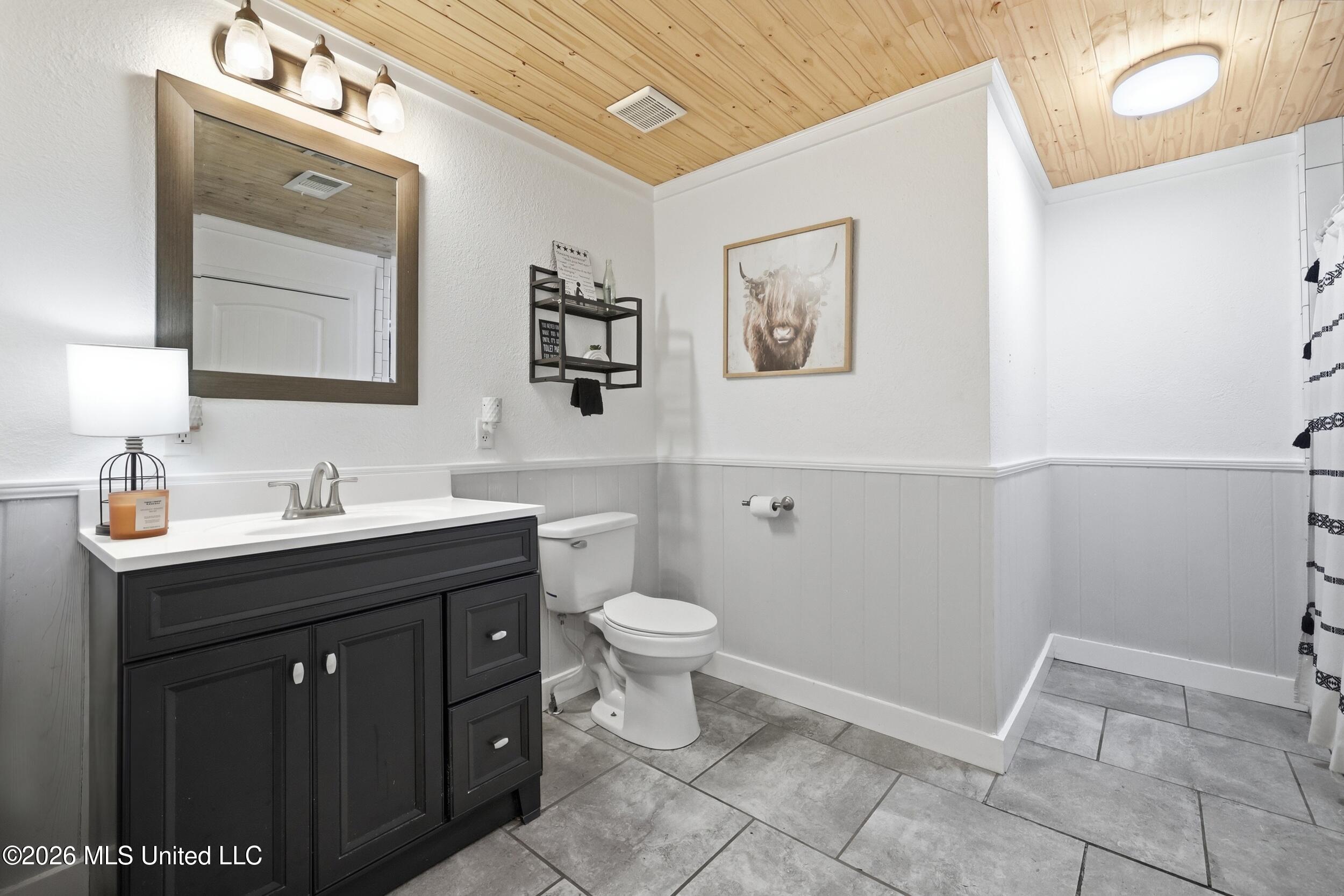 26 2nd Street Property Photo 34