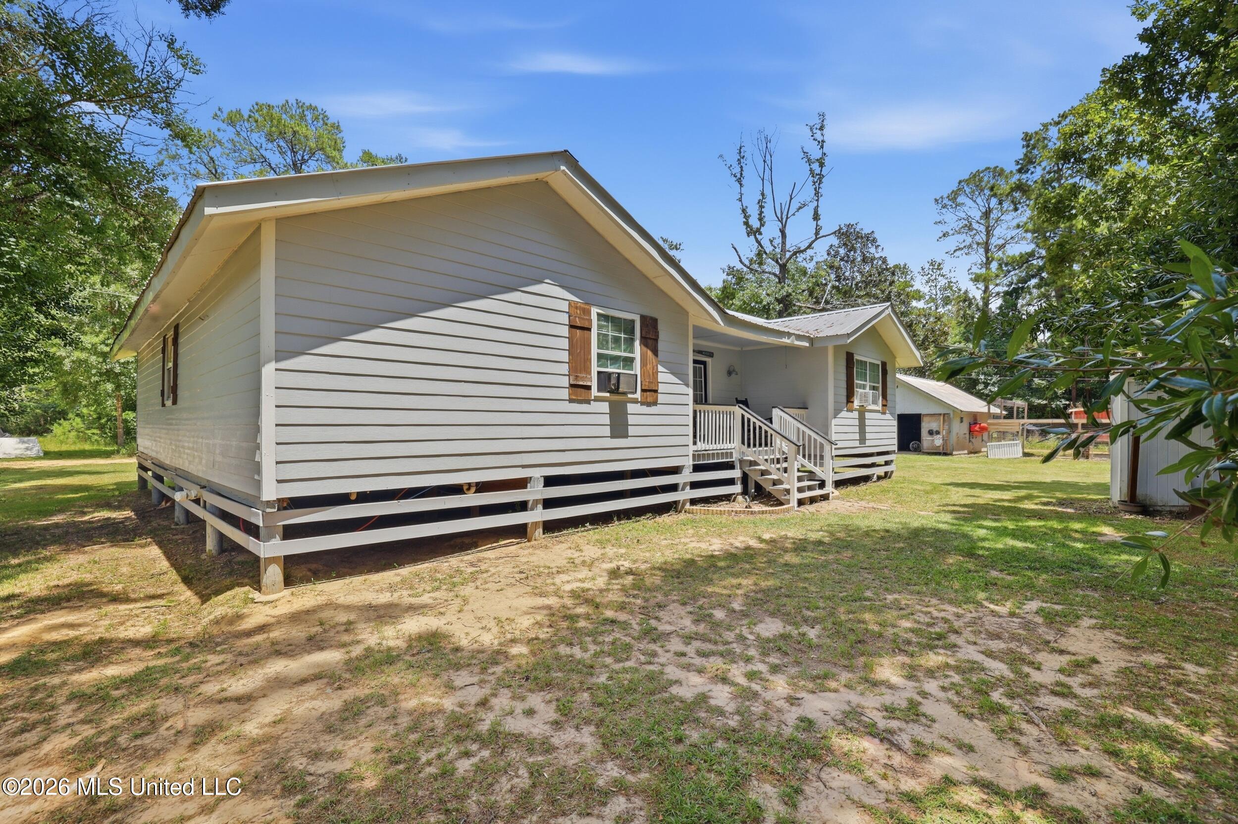 26 2nd Street Property Photo 37