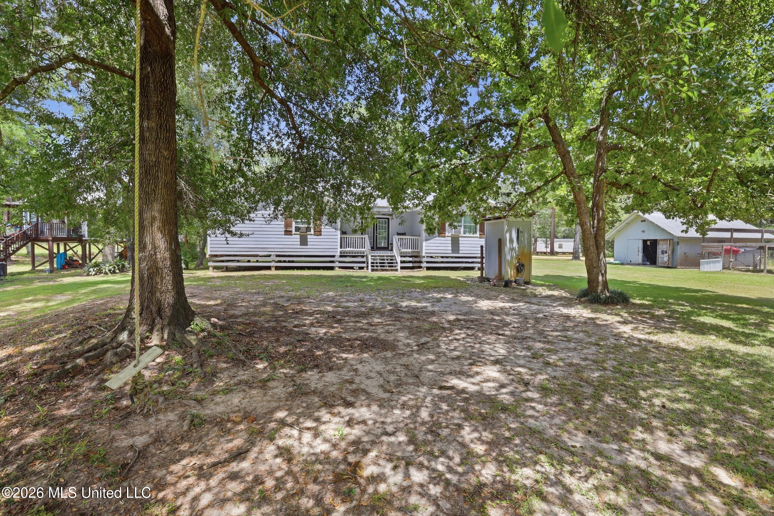26 2nd Street Property Photo 39