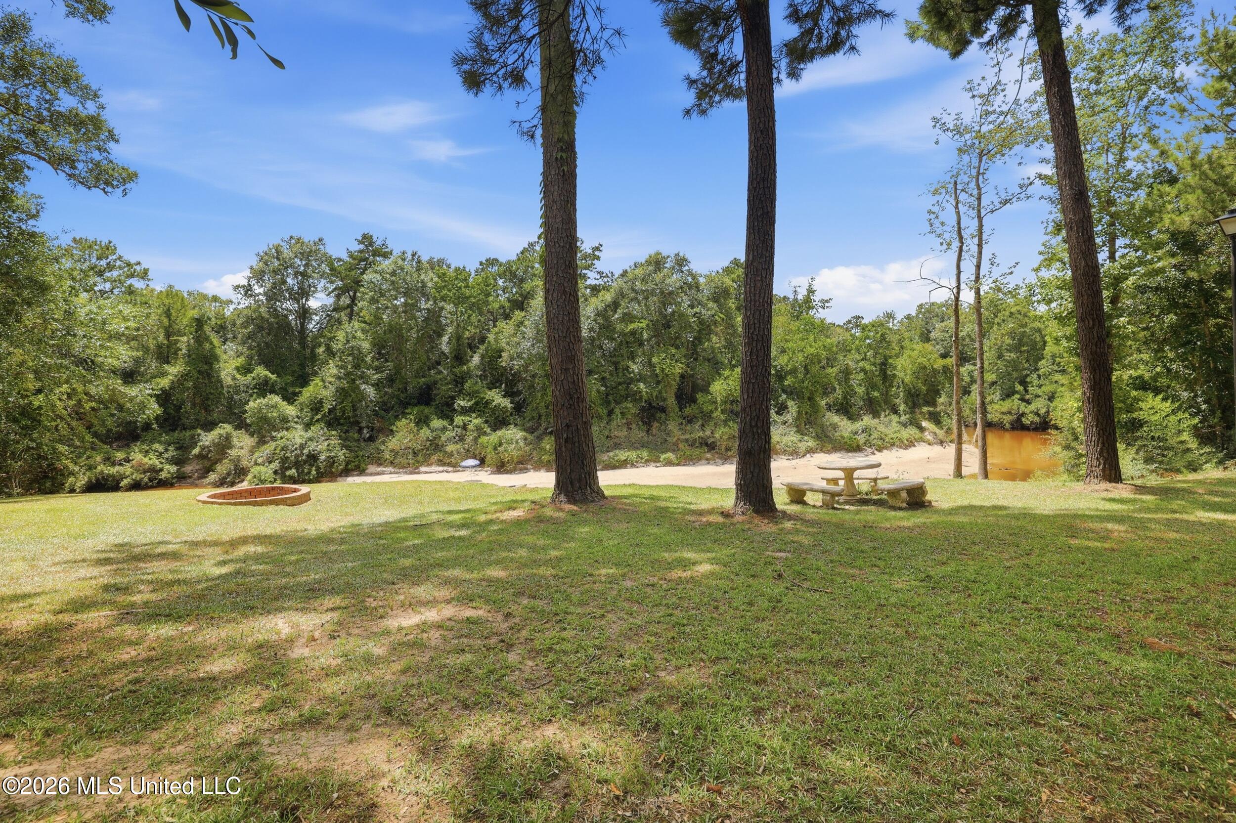 26 2nd Street Property Photo 41