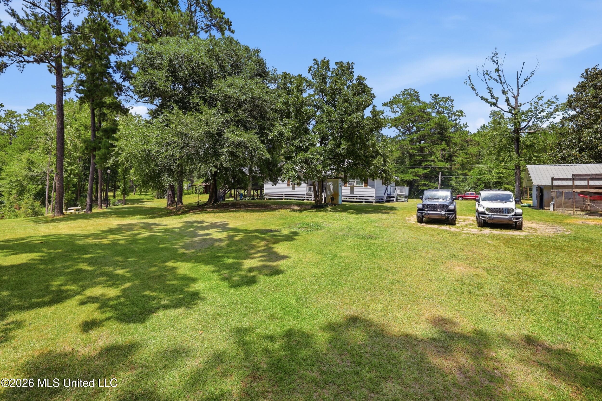 26 2nd Street Property Photo 43