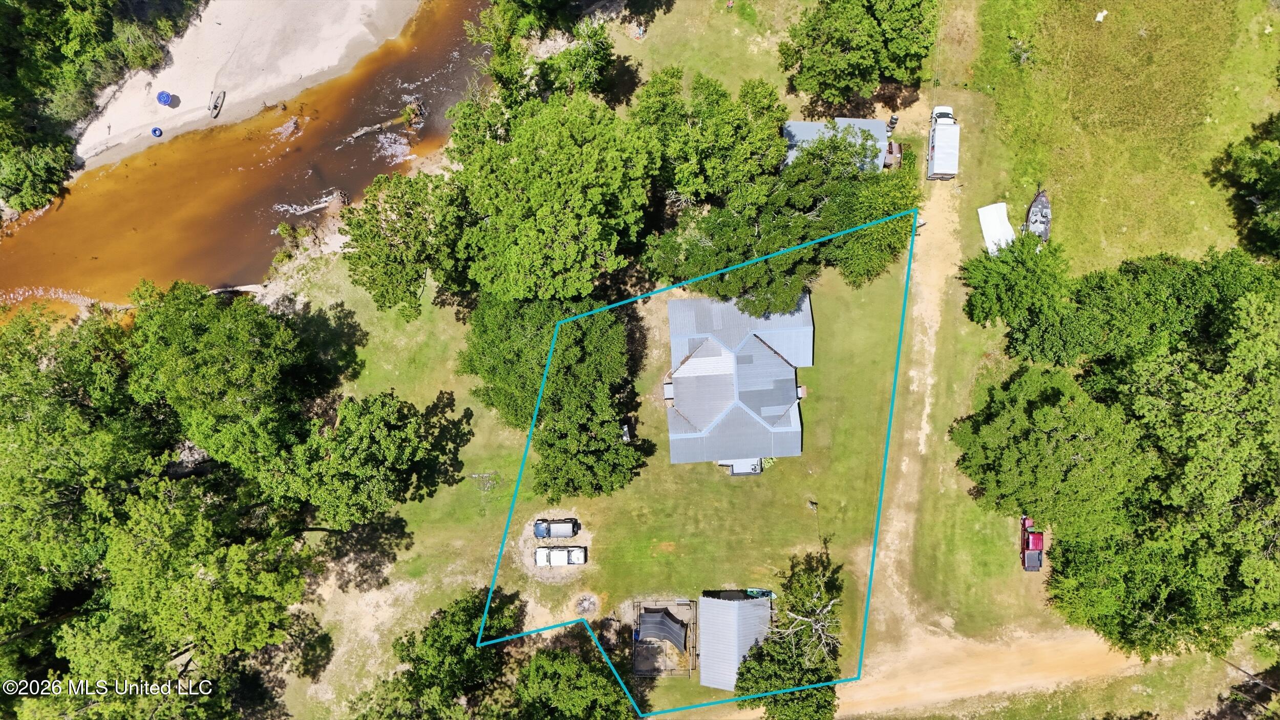 26 2nd Street Property Photo 47
