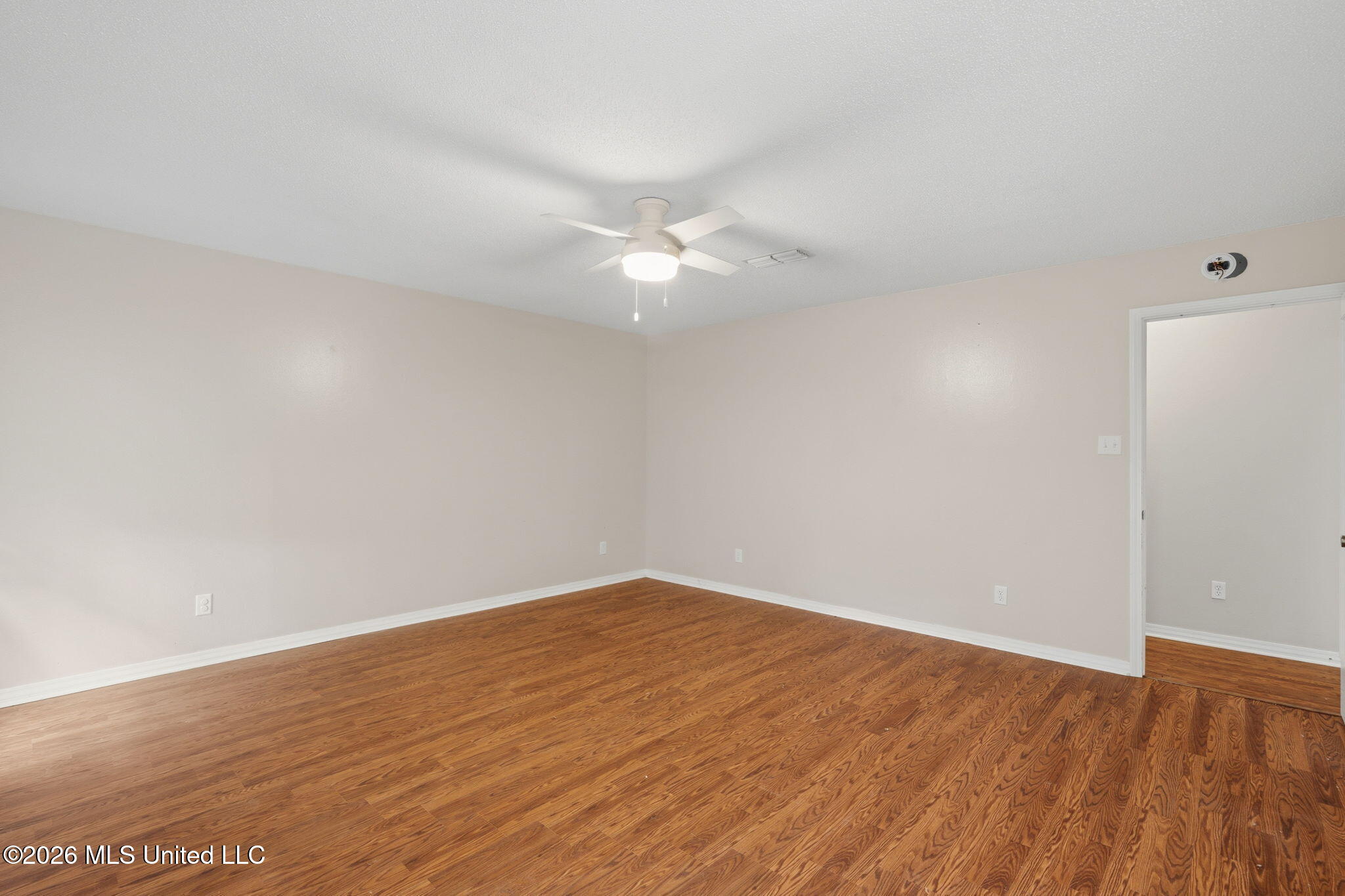 122 Booth Circle Property Photo 15