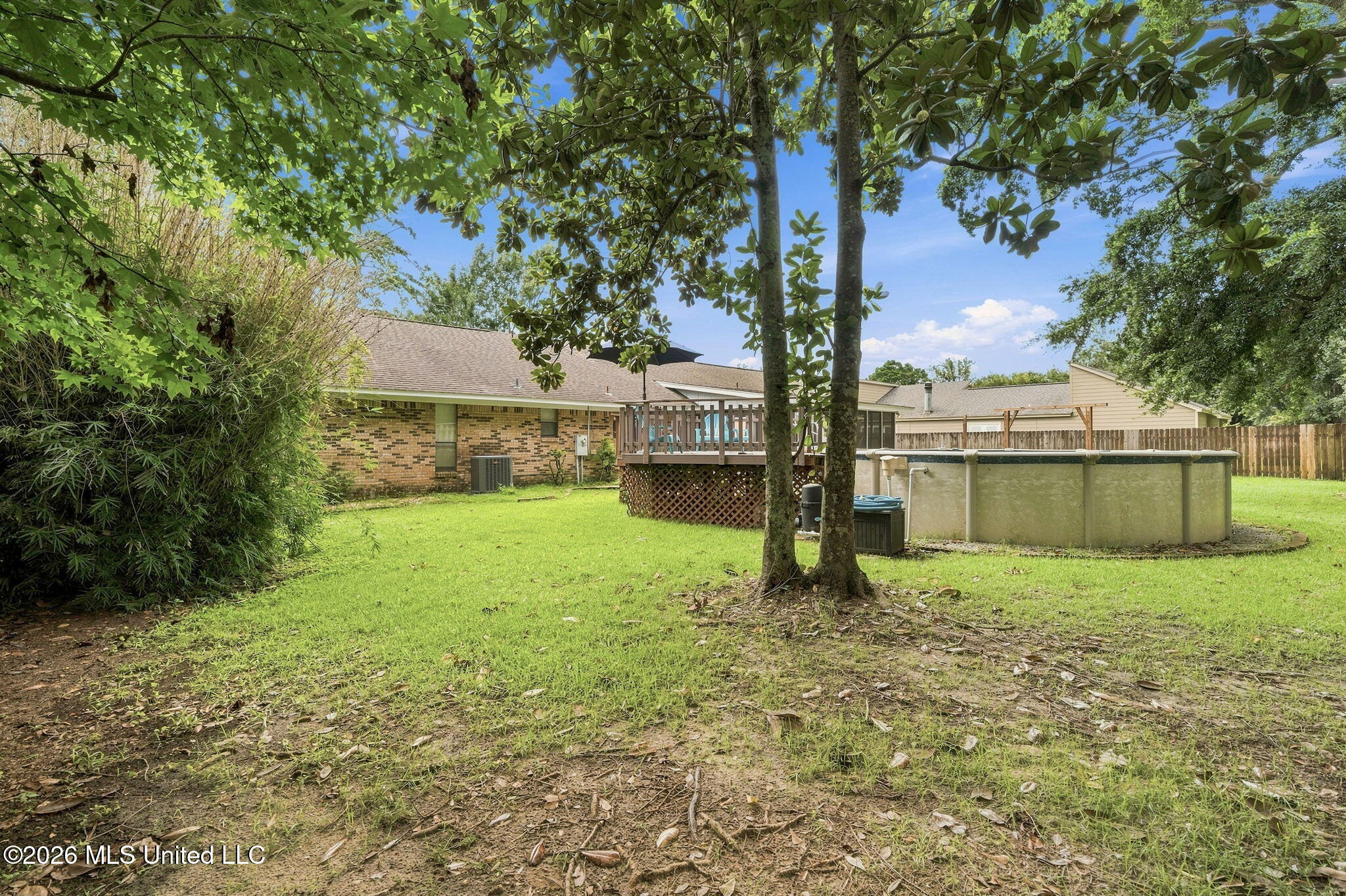 122 Booth Circle Property Photo 28