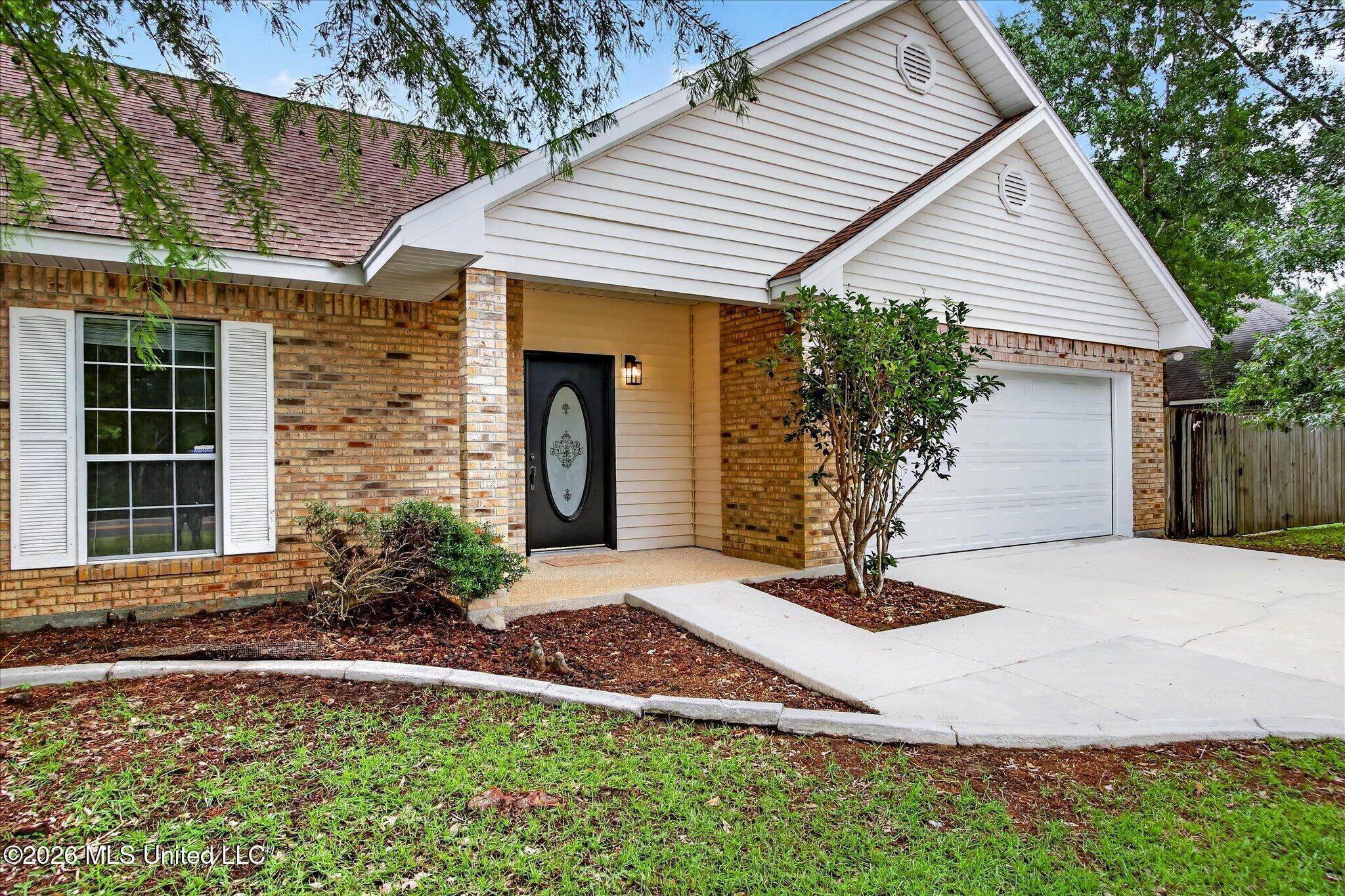 8519 Op La Way Property Photo 2