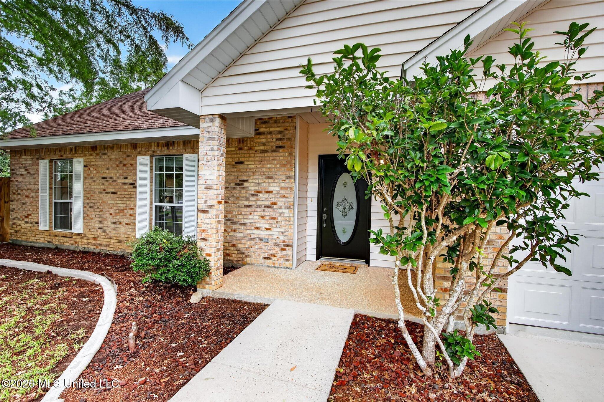 8519 Op La Way Property Photo 3