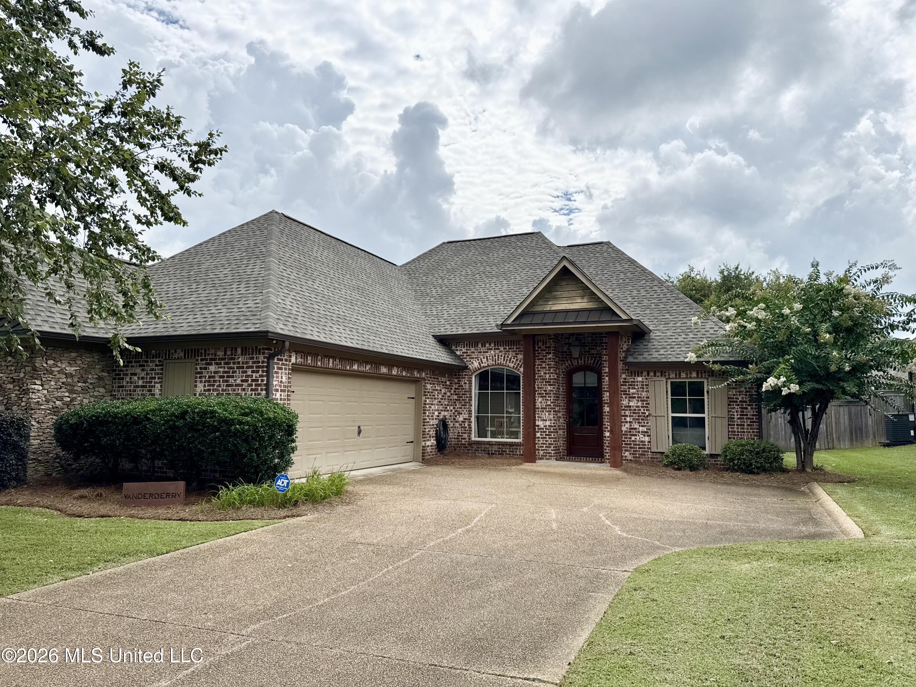 106 Amethyst Lane Property Photo 1