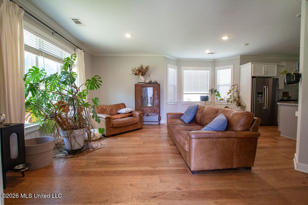 433 Vicksburg Cove Property Photo 7