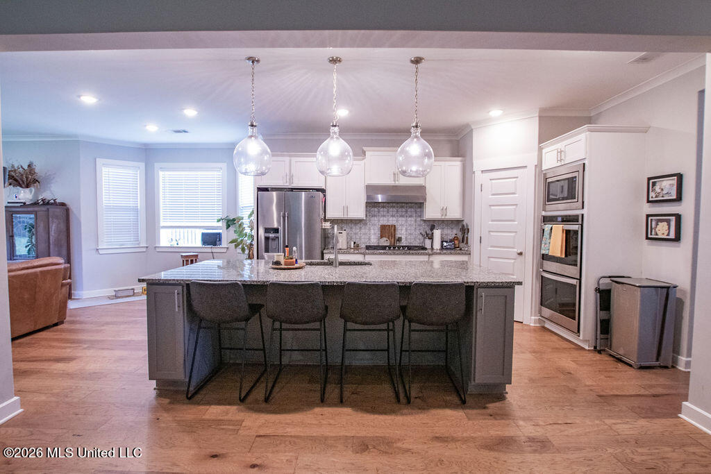 433 Vicksburg Cove Property Photo 8