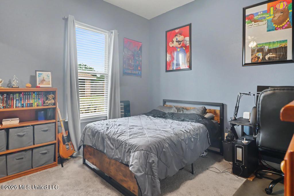 3532 N River Ridge Drive Property Photo 28