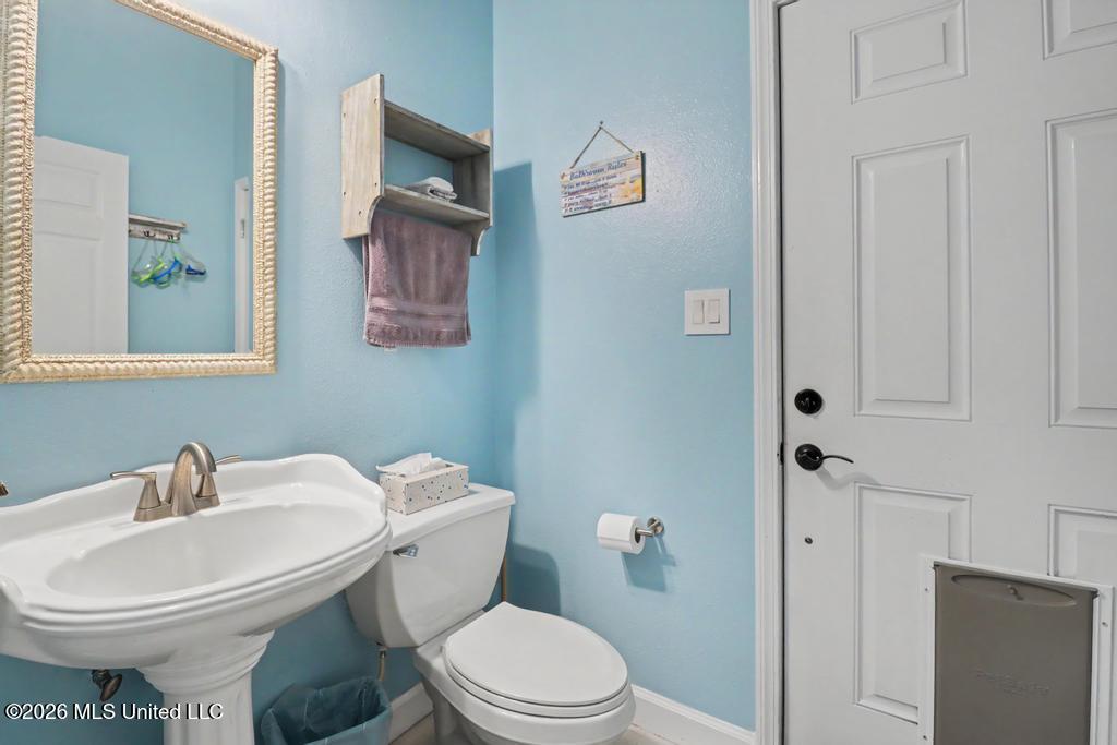 3532 N River Ridge Drive Property Photo 29