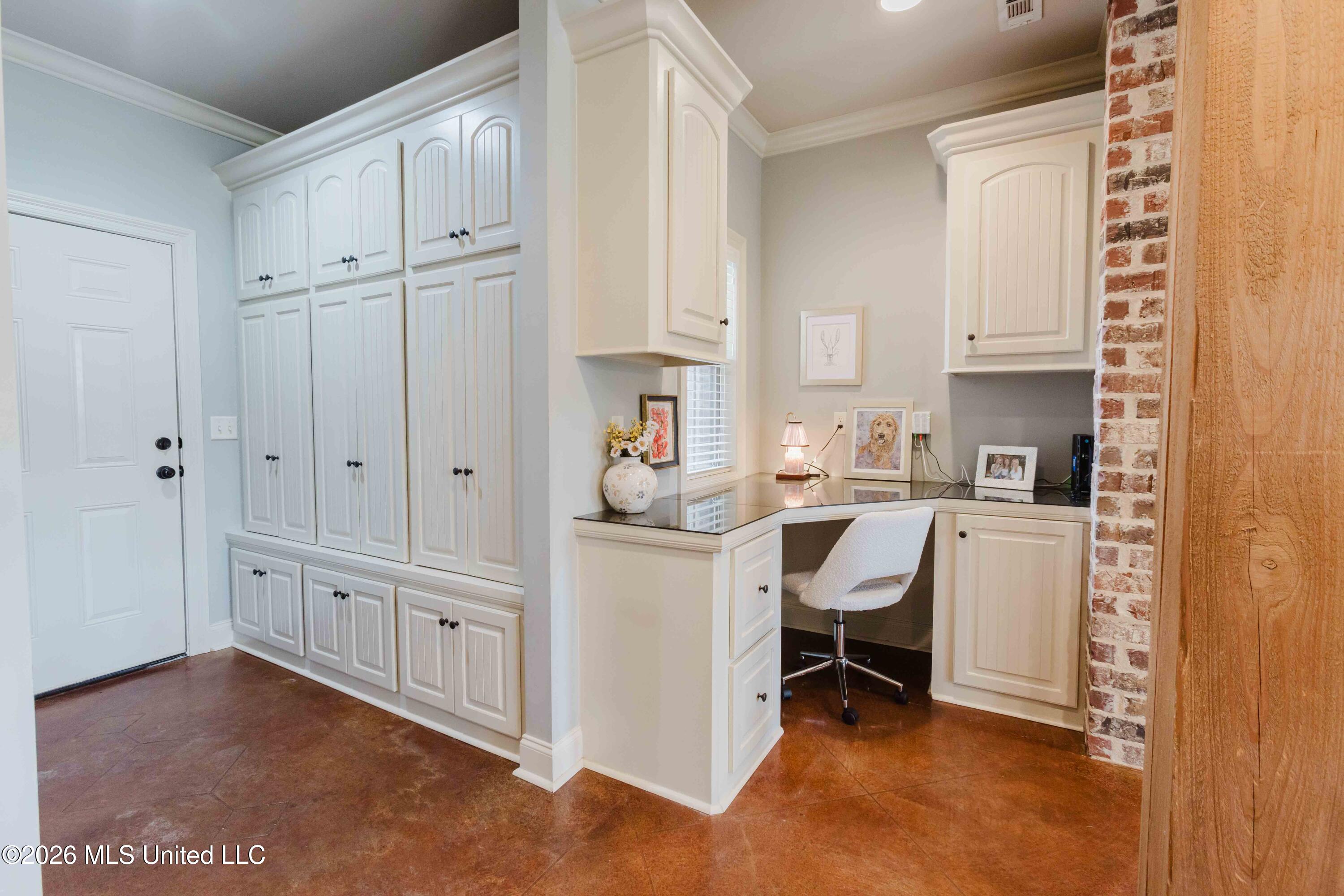 935 Timberton Drive Property Photo 11