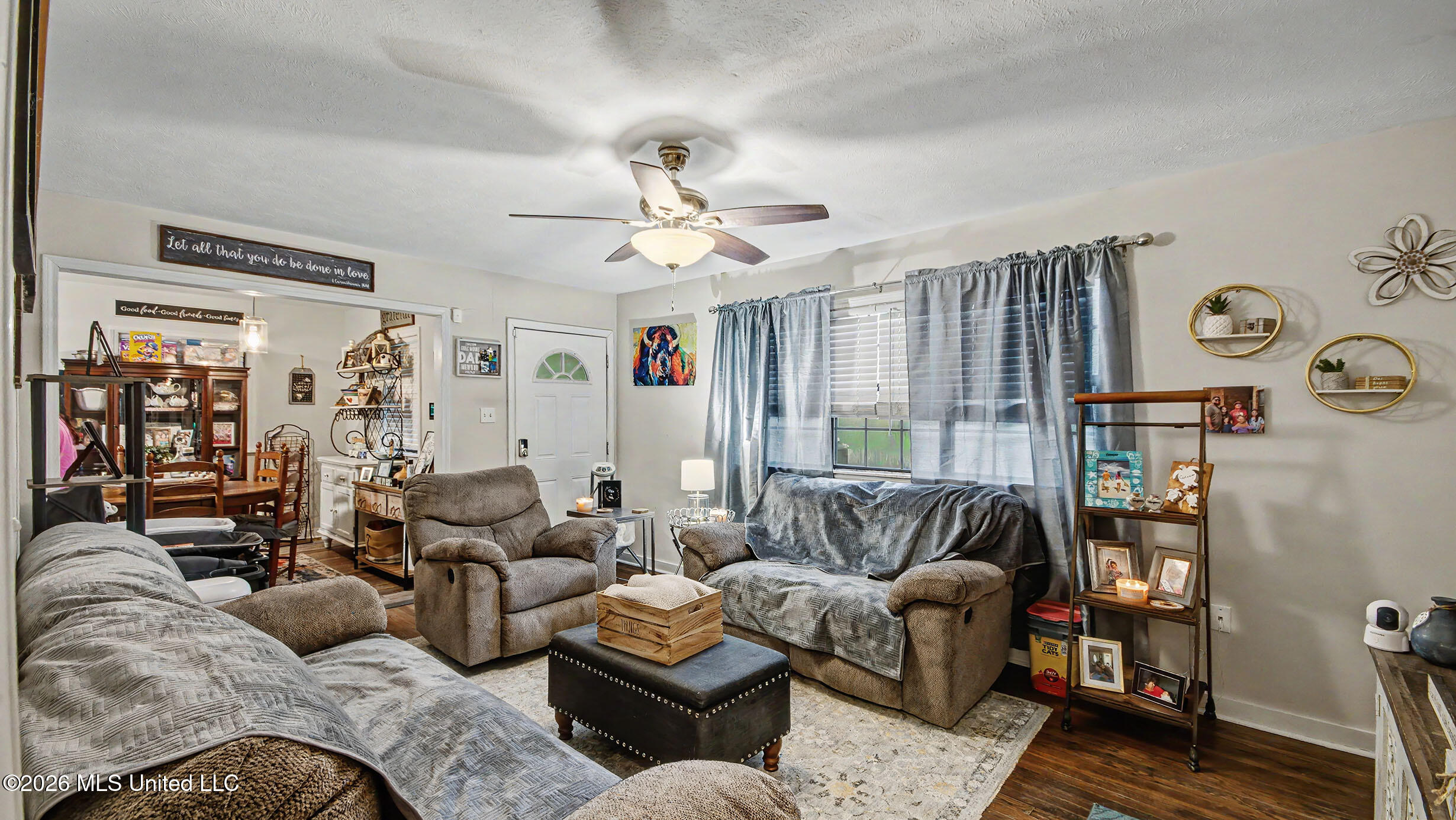 330 S Fox Hall Road Property Photo 5