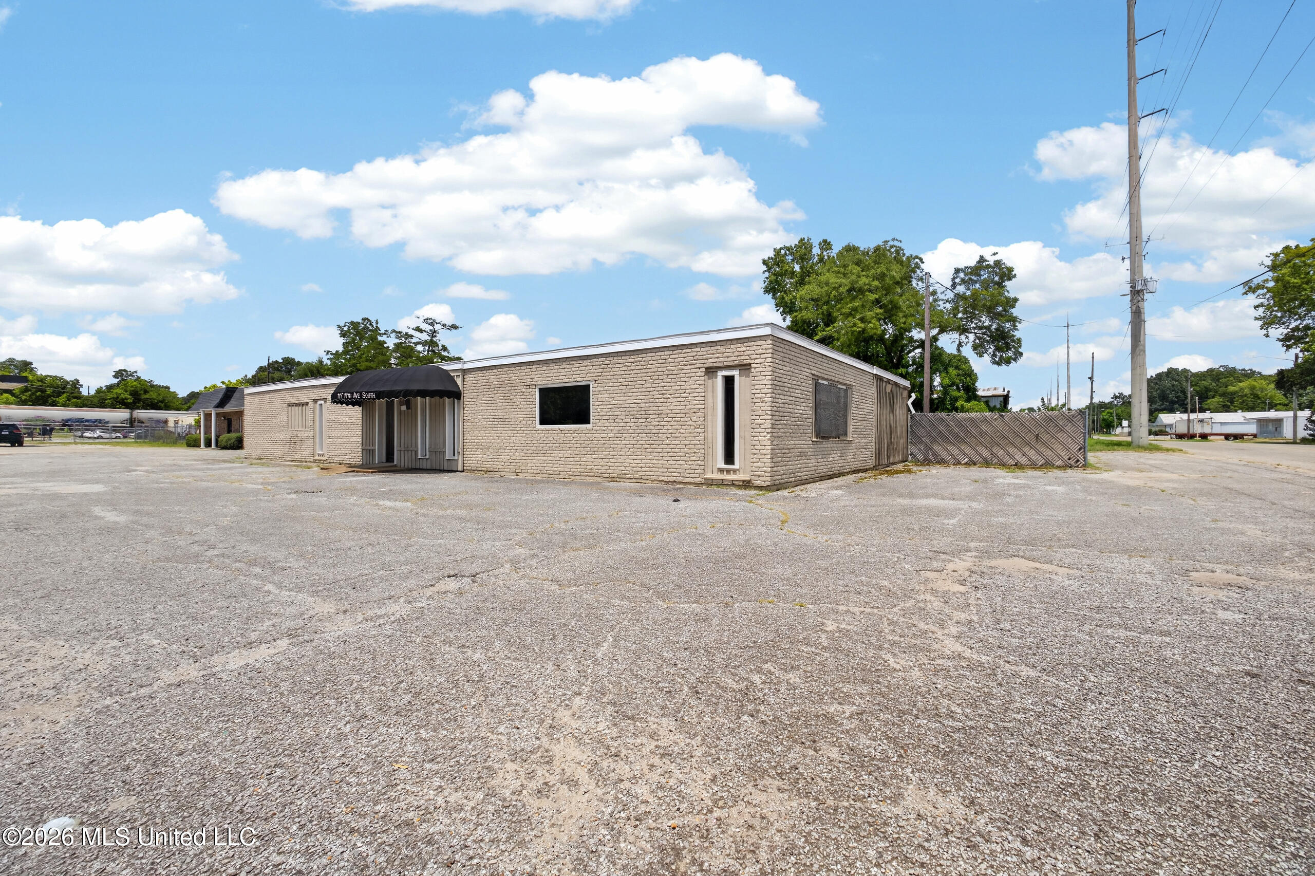 117 11th S Avenue Property Photo 1