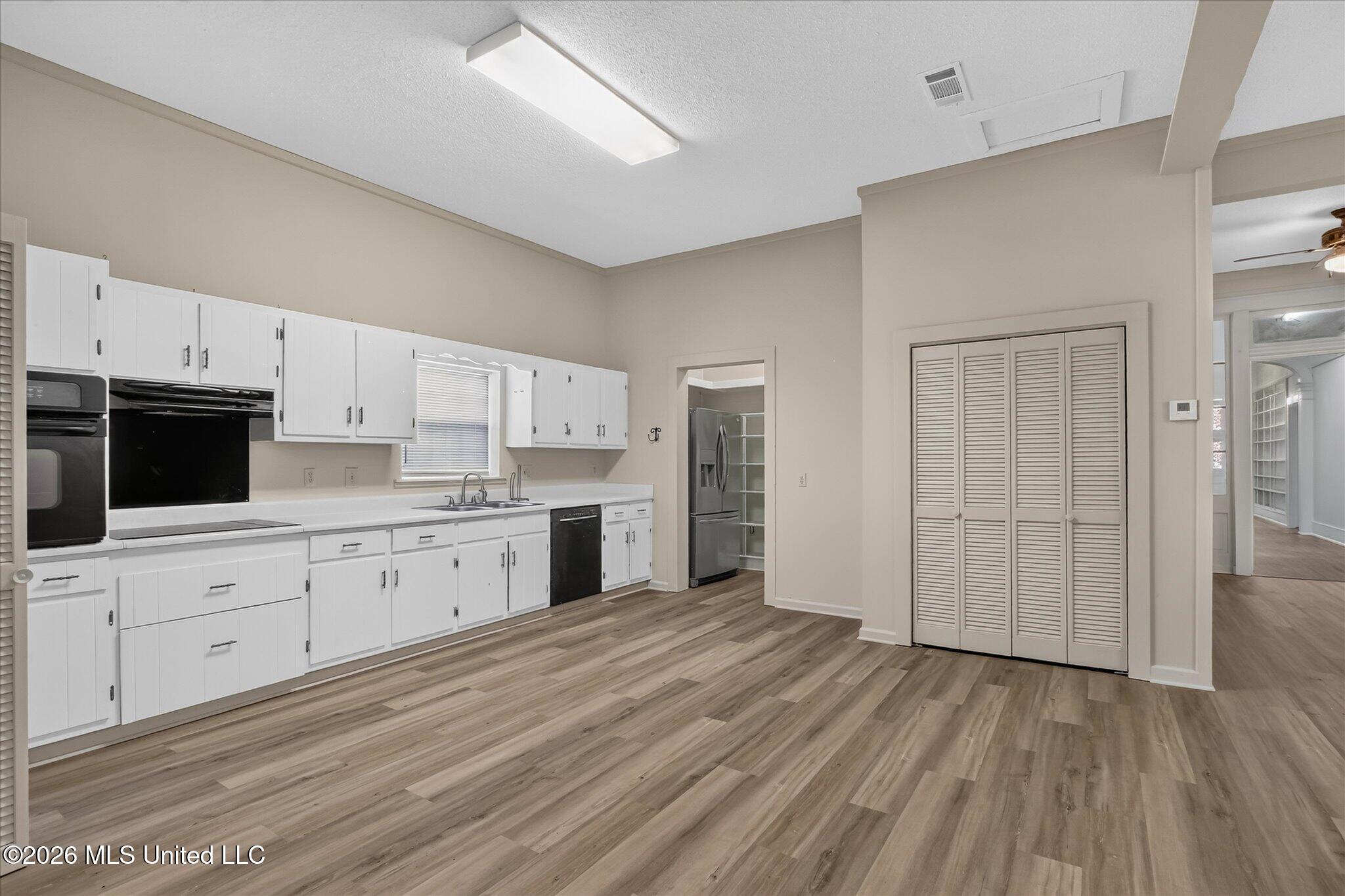3618 Bellview Avenue Property Photo 46
