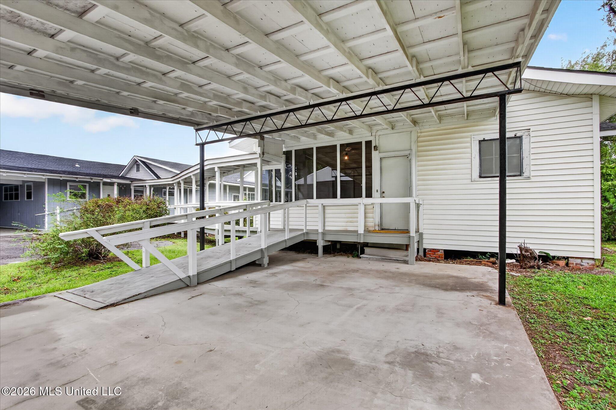 3618 Bellview Avenue Property Photo 91