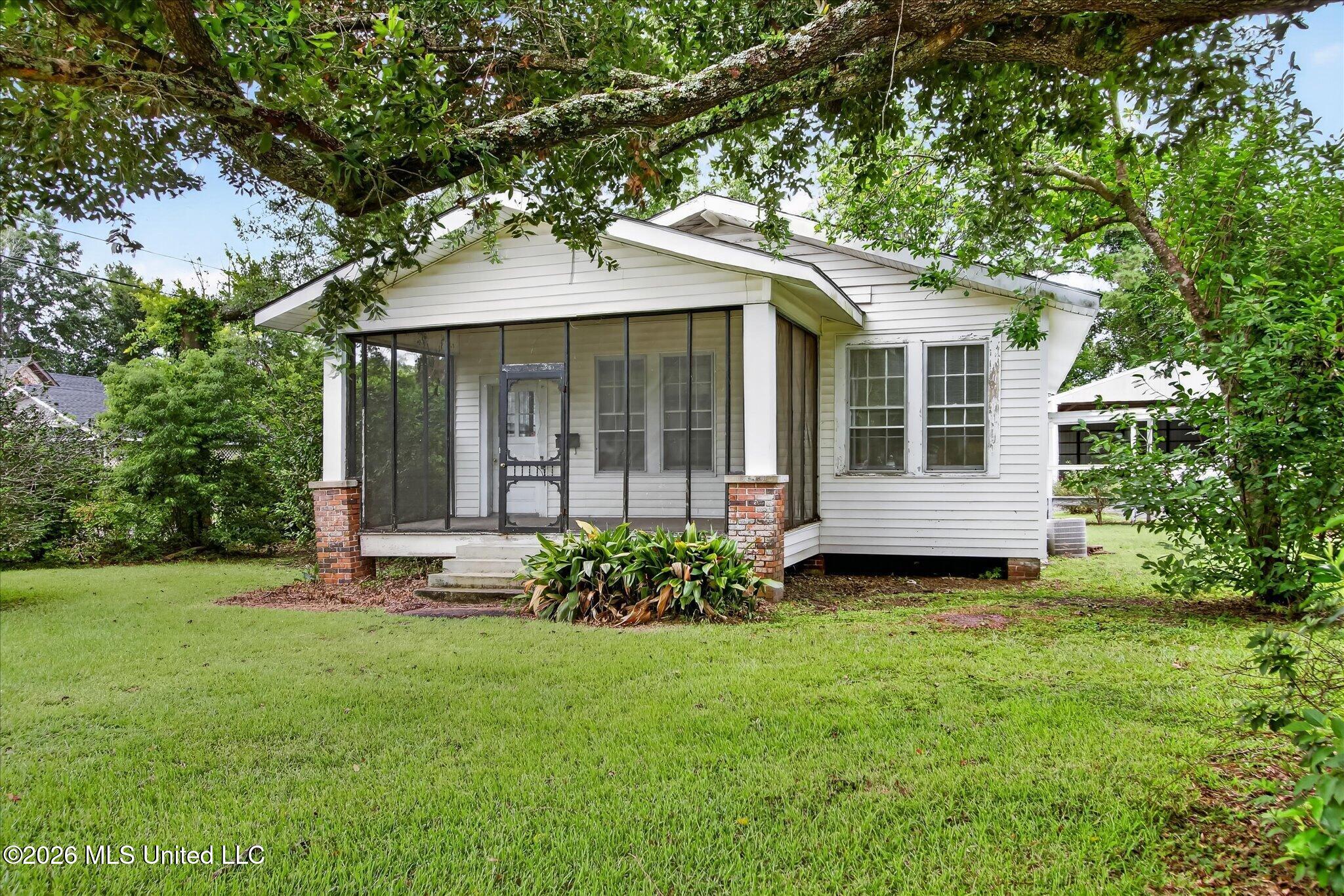 3618 Bellview Avenue Property Photo 97