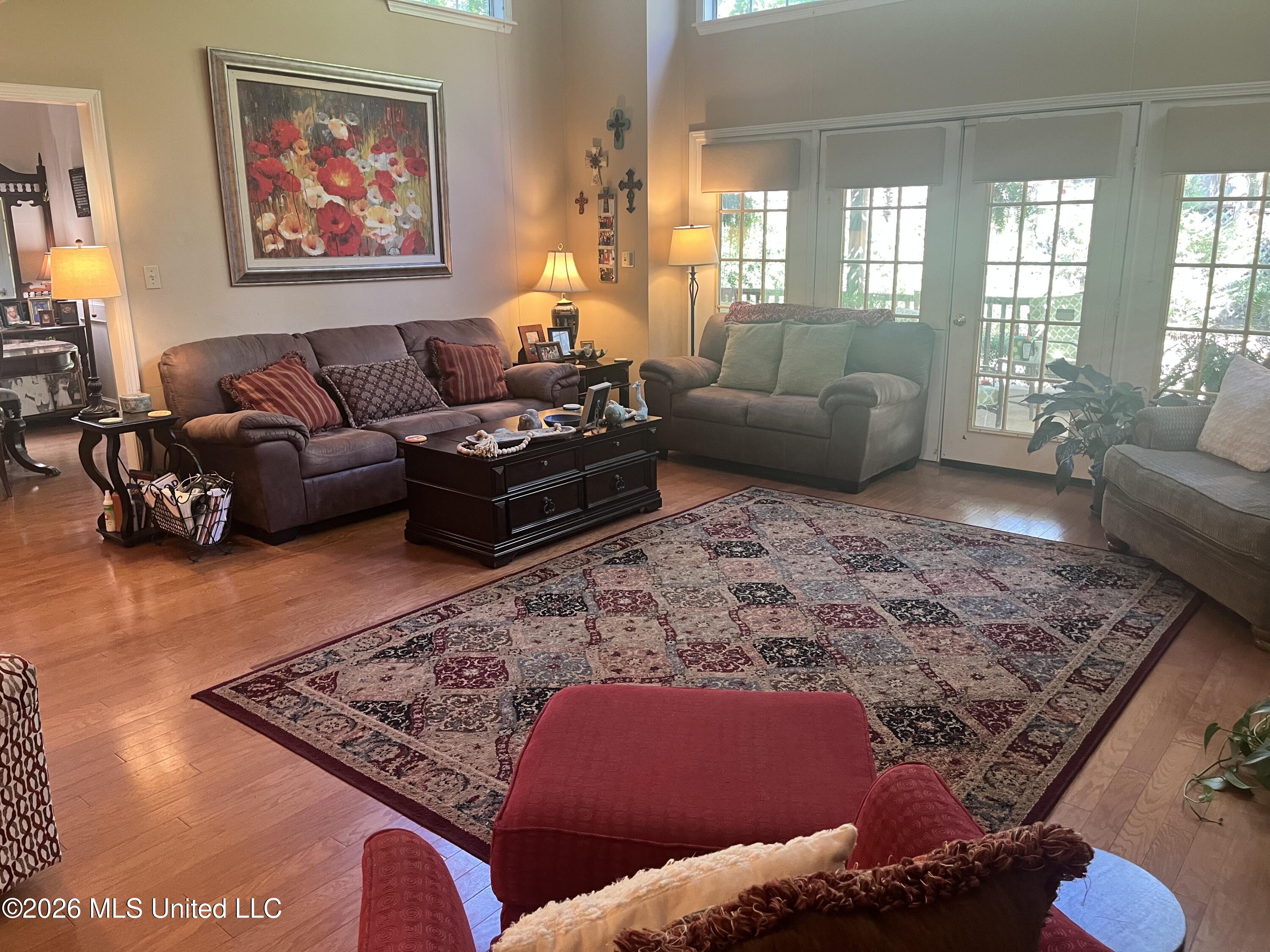 787 Shady Oaks Circle Property Photo 4