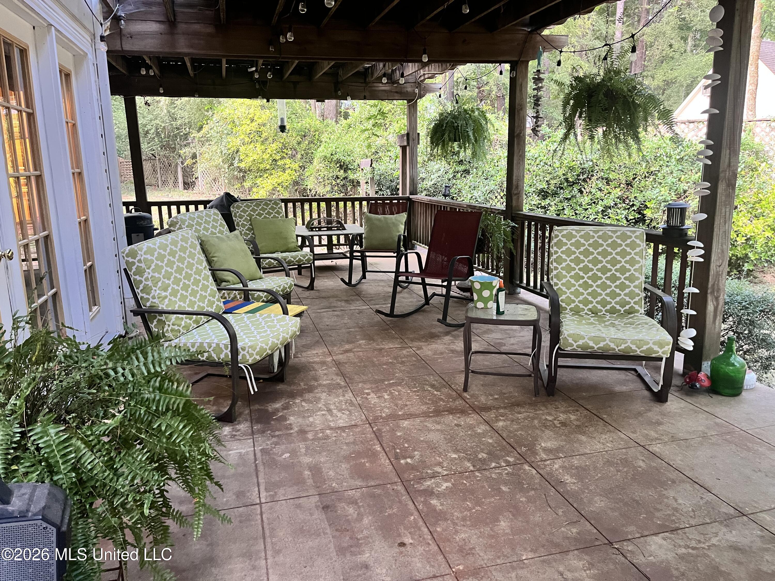 787 Shady Oaks Circle Property Photo 19