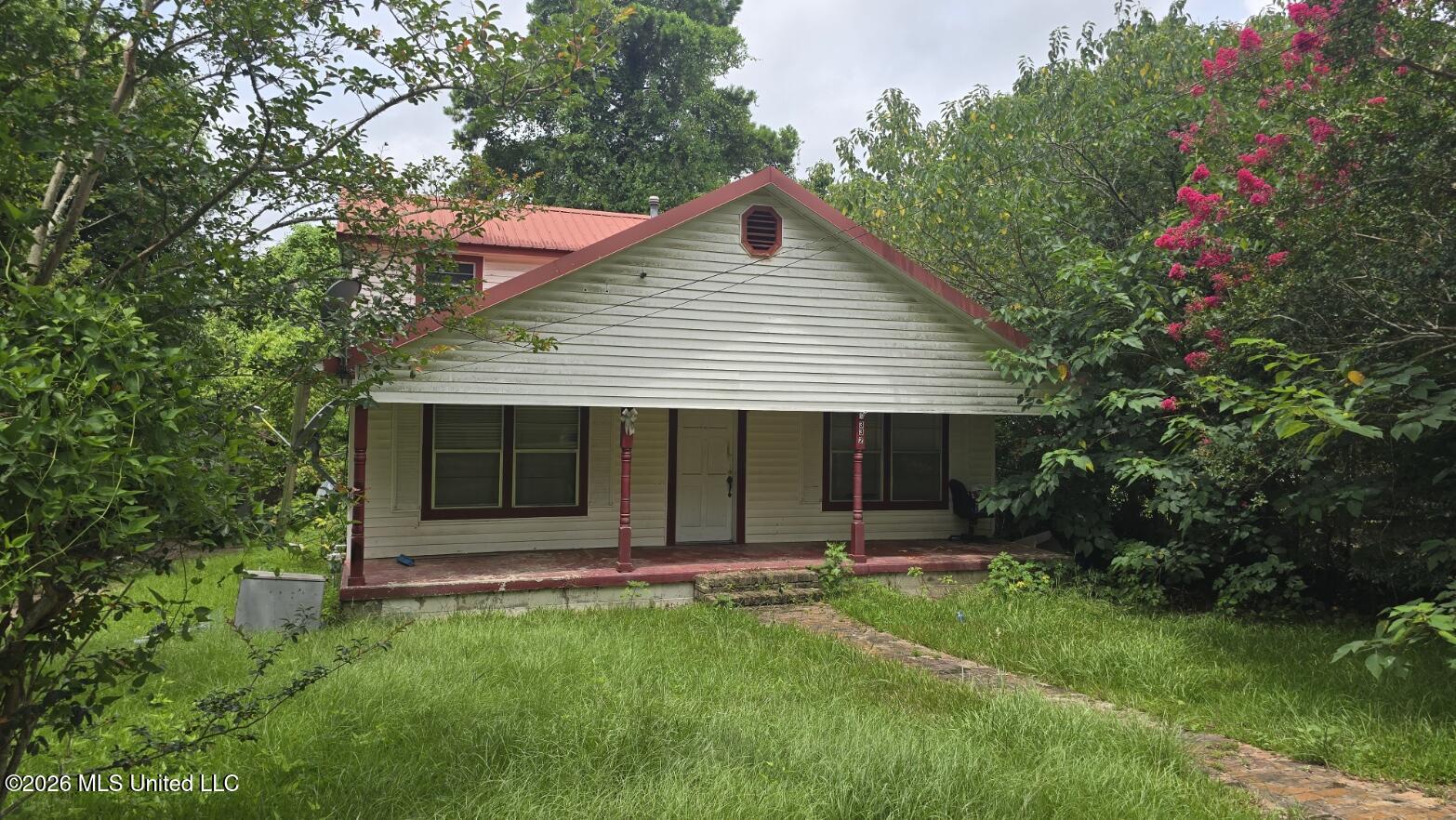 332 First W Street Property Photo 1