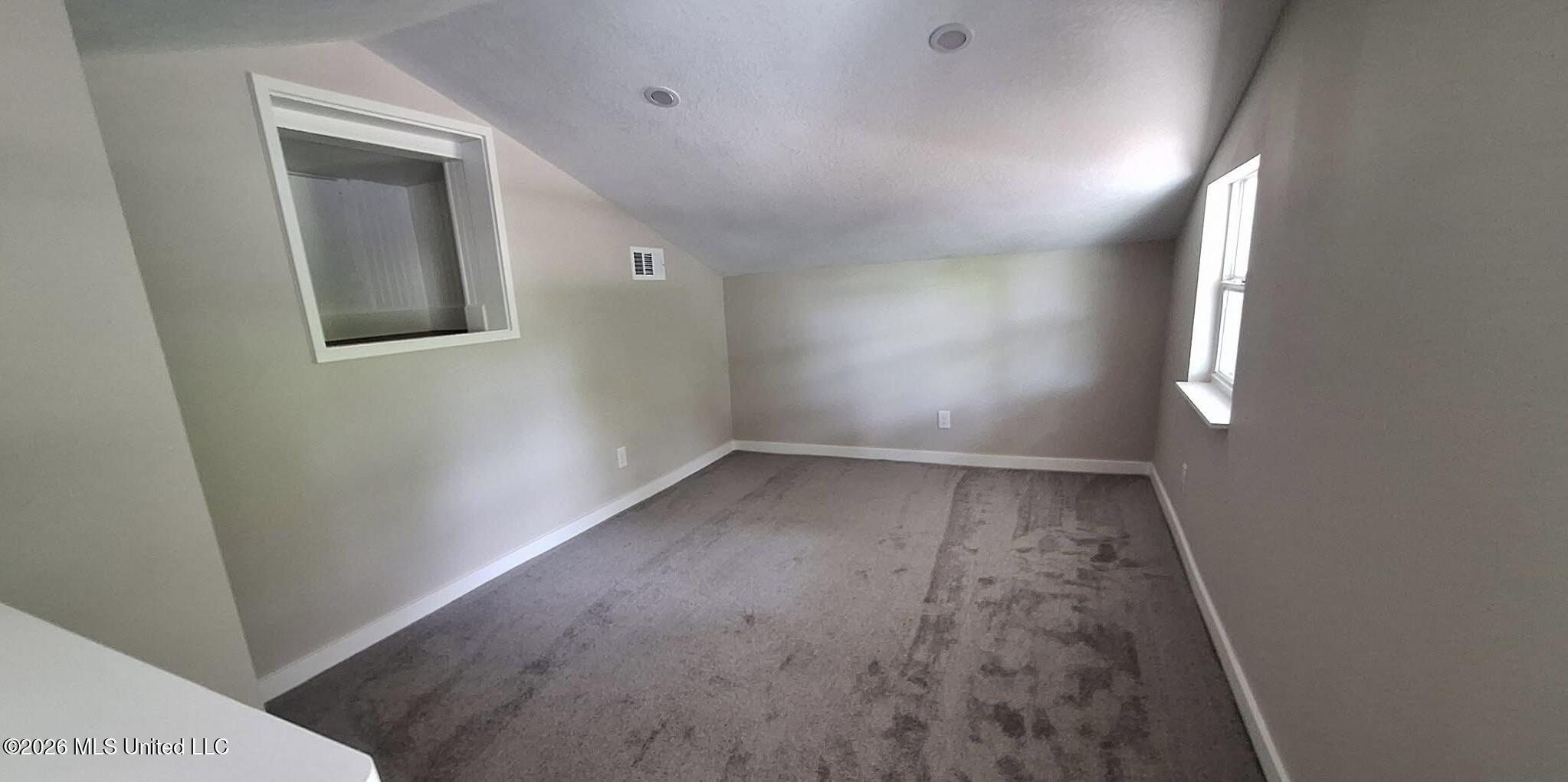 1115 36th Avenue Property Photo 12
