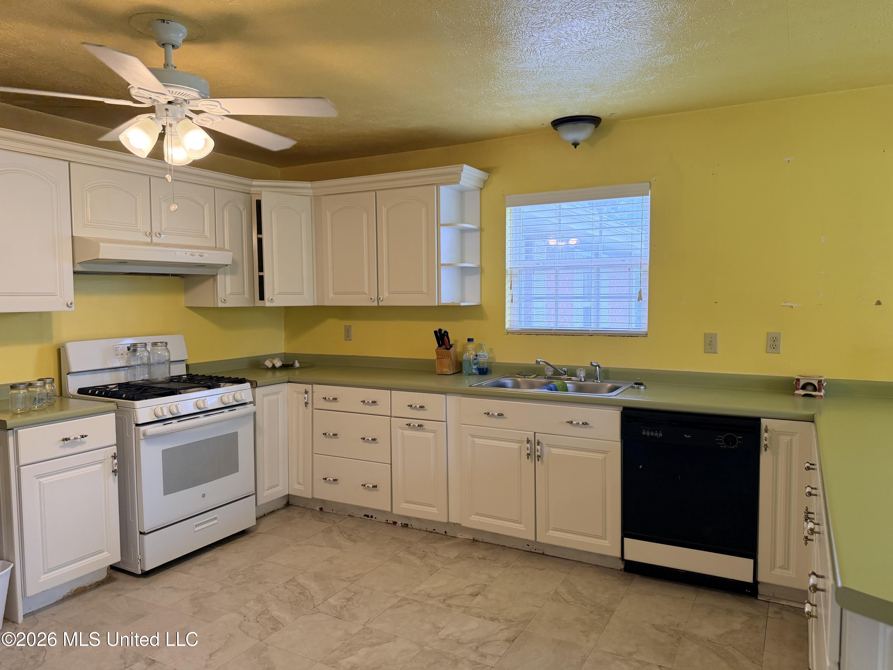 1117 Nw Montgomery Lane Property Photo 25