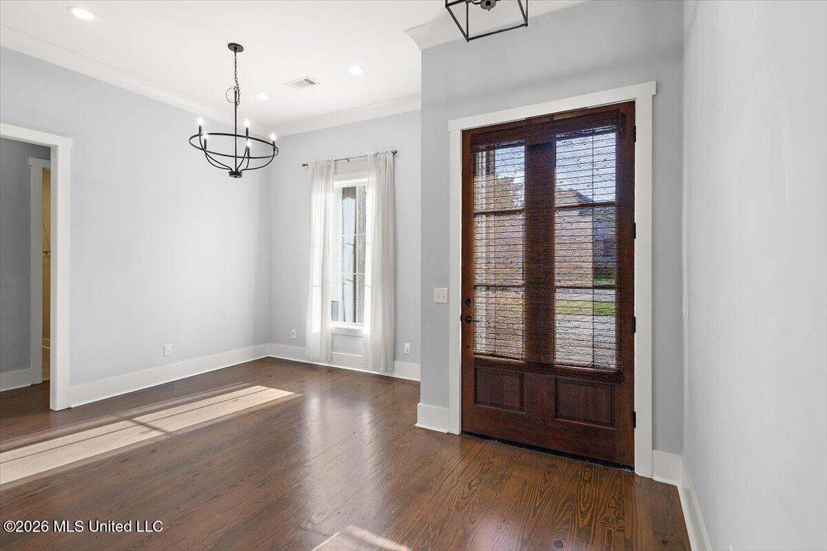 100 Camden Lake Drive Property Photo 5