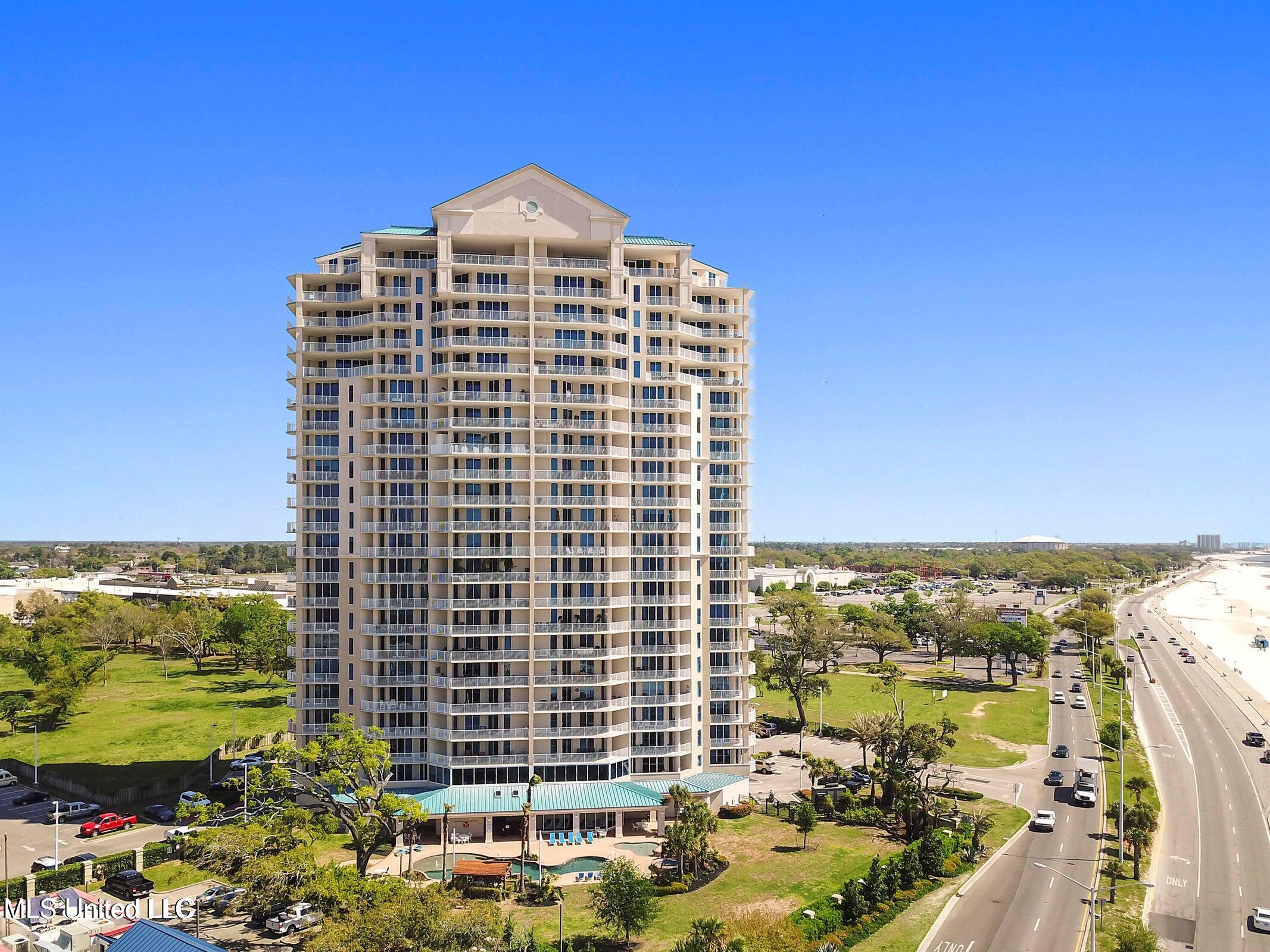 2668 Beach Boulevard Property Photo 1