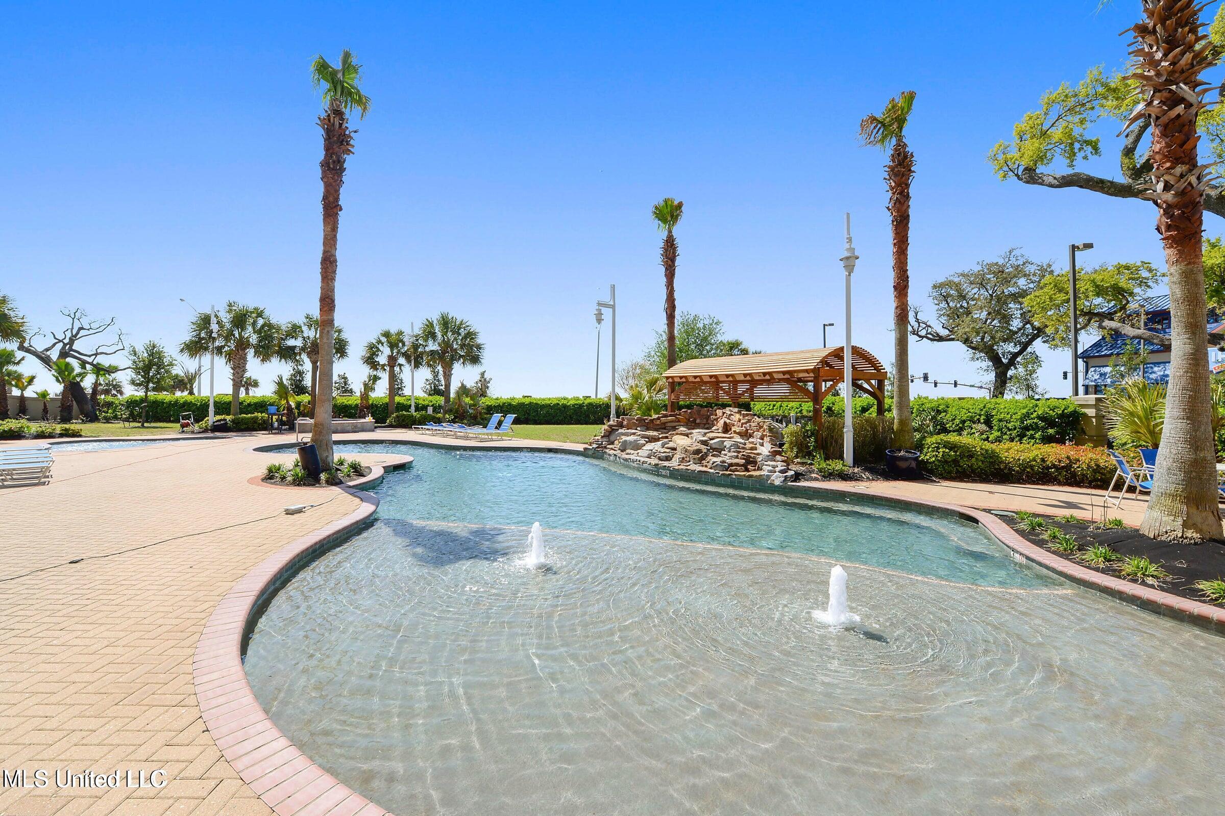 2668 Beach Boulevard Property Photo 20