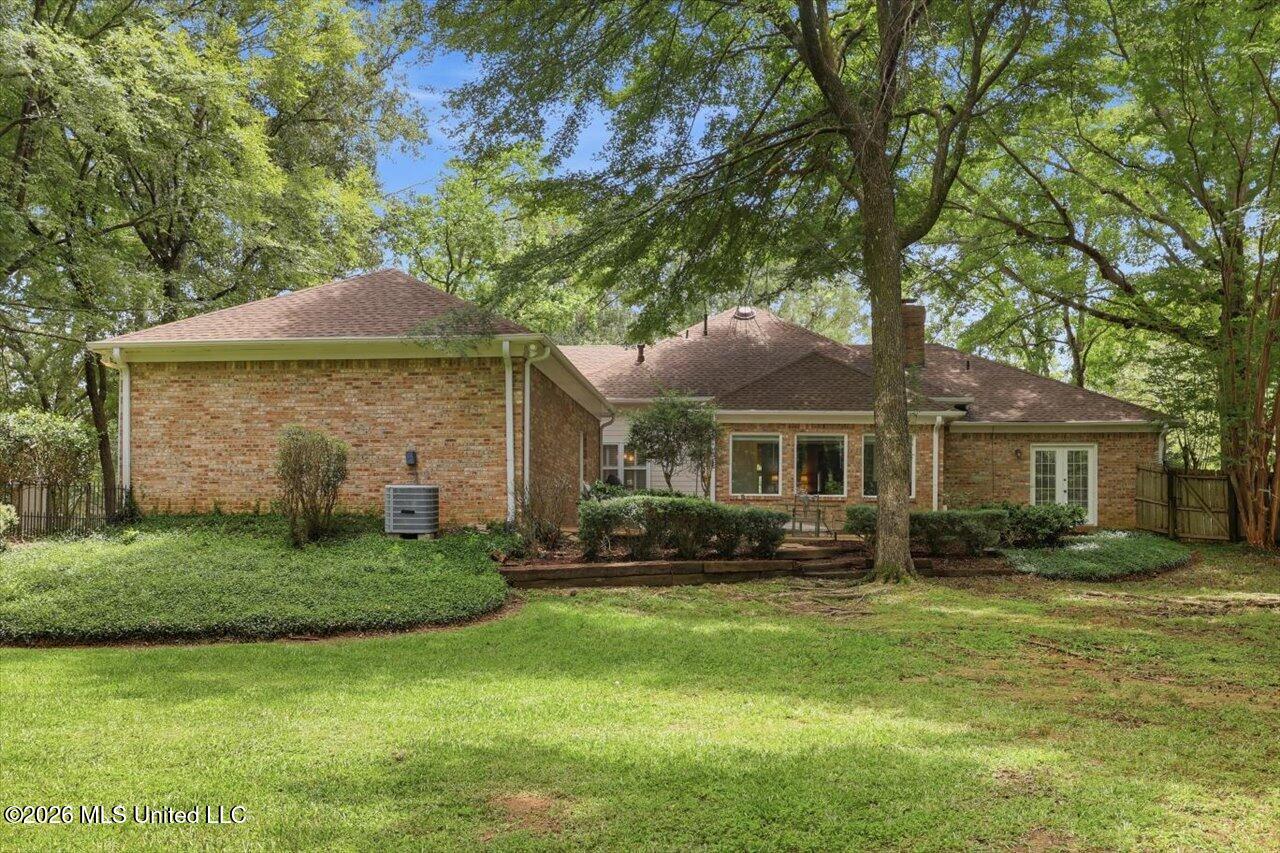 217 Oak Hollow Drive Property Photo 26