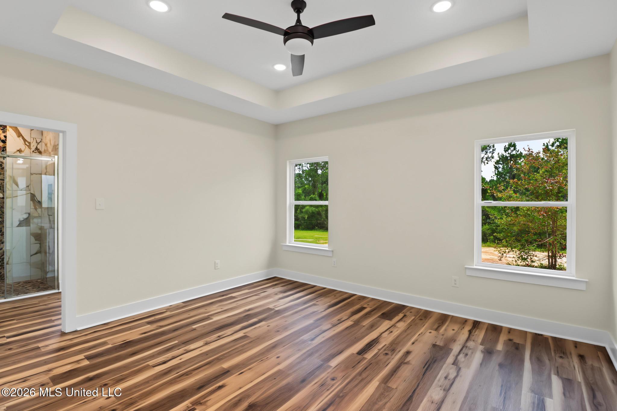 14955 Longwood Lane Property Photo 12