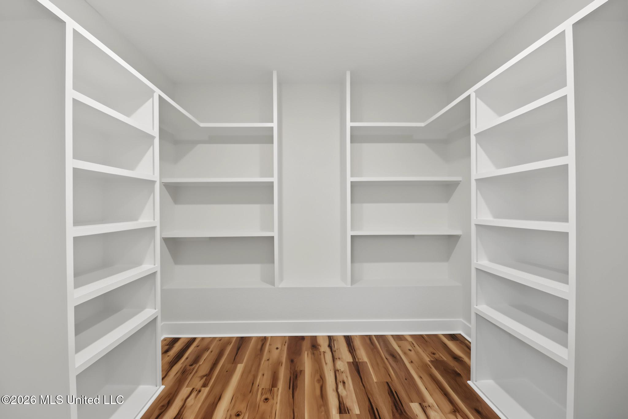14955 Longwood Lane Property Photo 17