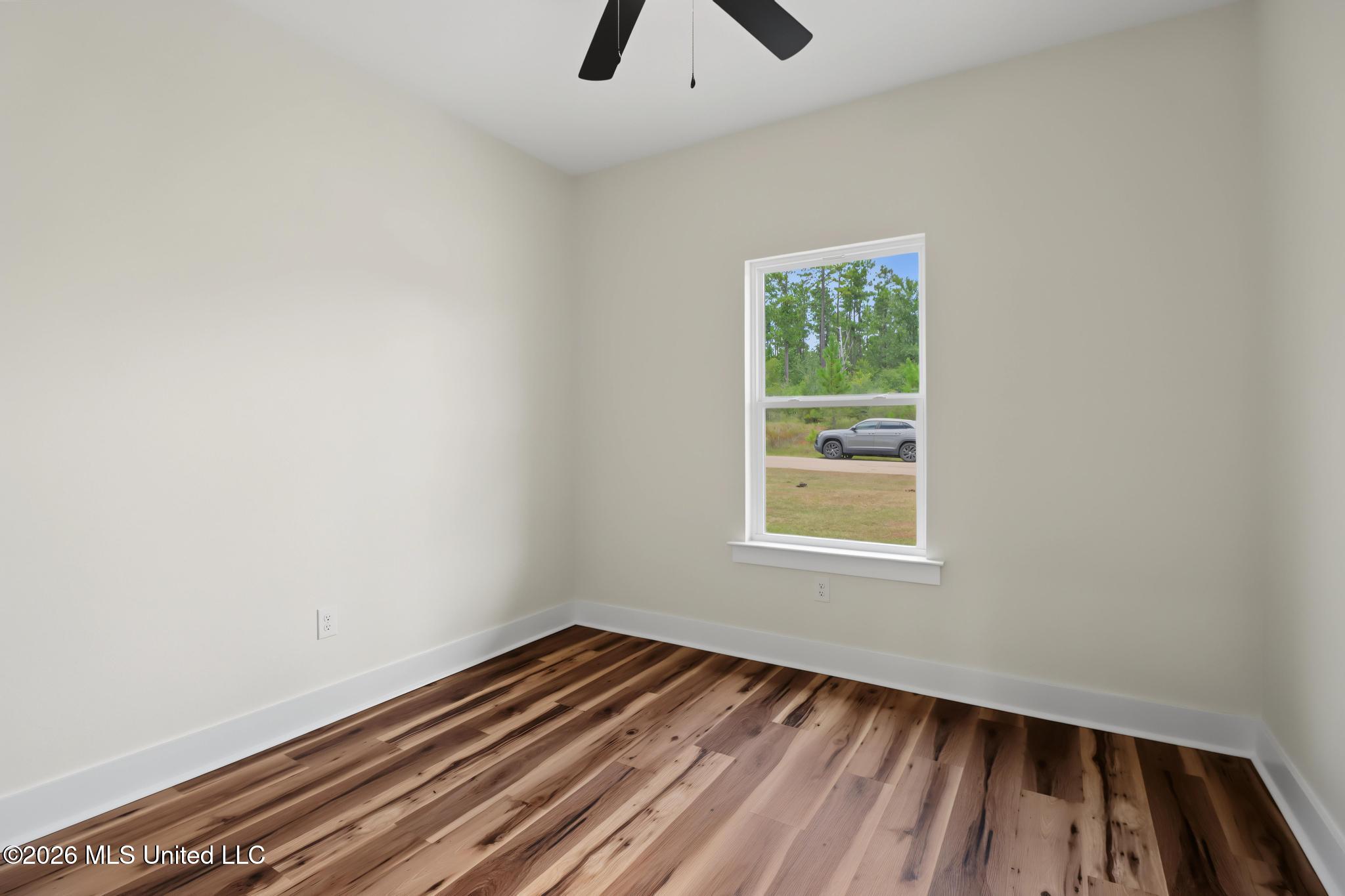 14955 Longwood Lane Property Photo 25