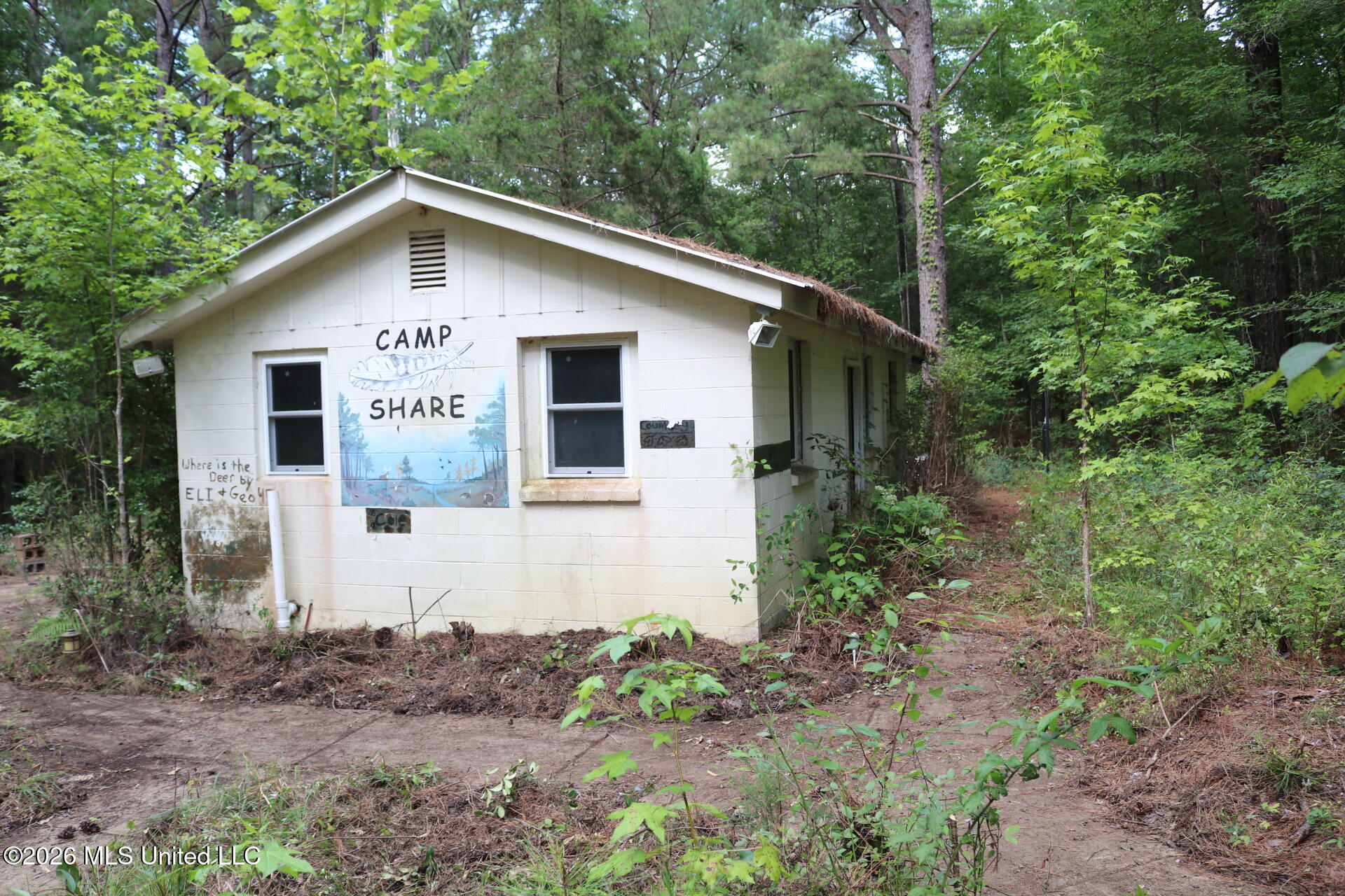 2026 Stump Bridge Road Property Photo 2
