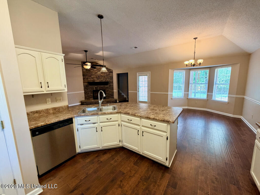 3967 Cypress Plantation Drive Property Photo 6