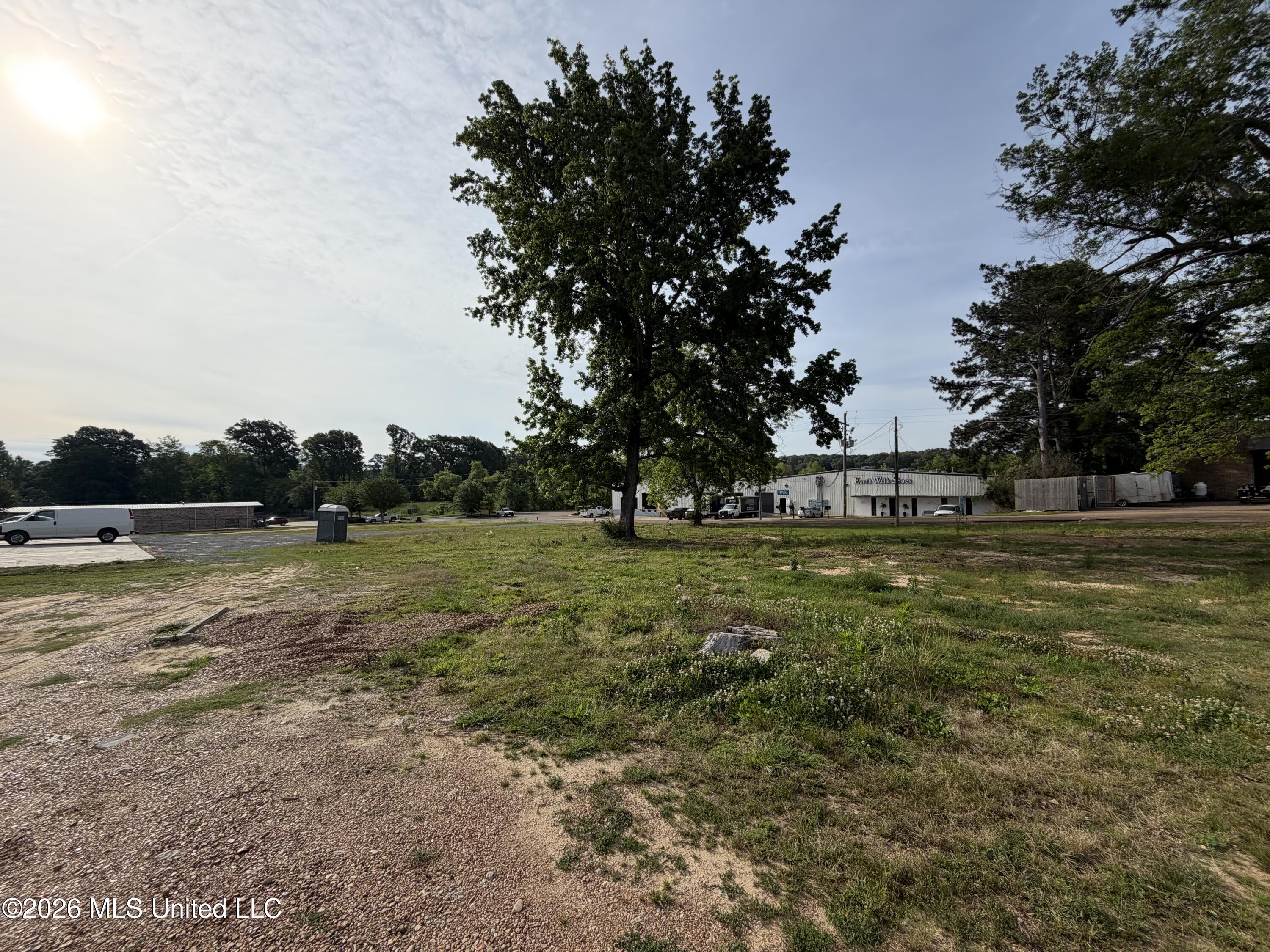 600 U.s. 51 Property Photo 2