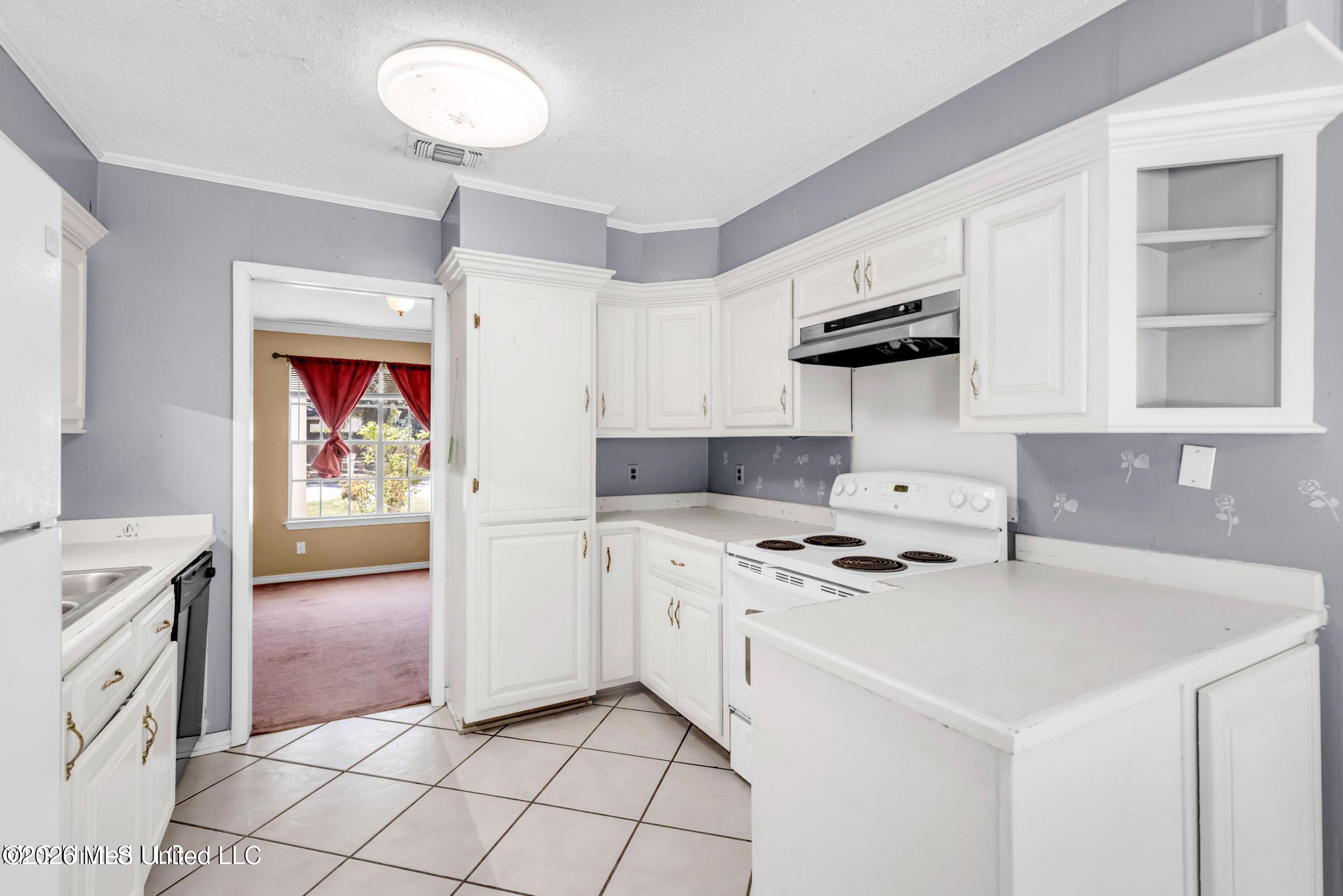 2530 Old Bay Road Property Photo 9