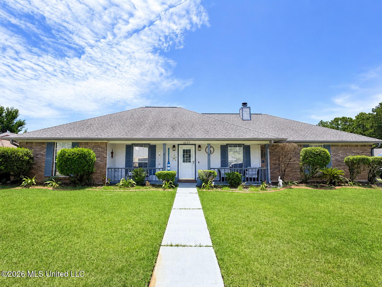 6625 Oakbrook Drive Property Photo 1