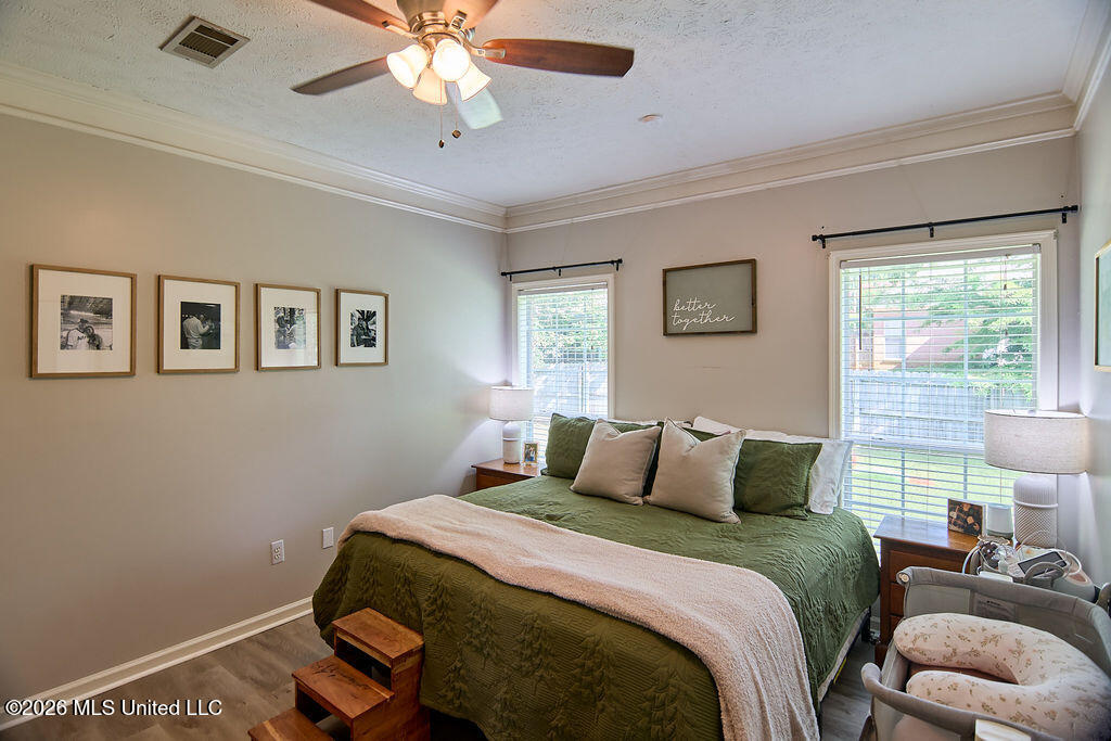 401 Old Town Circle Property Photo 7