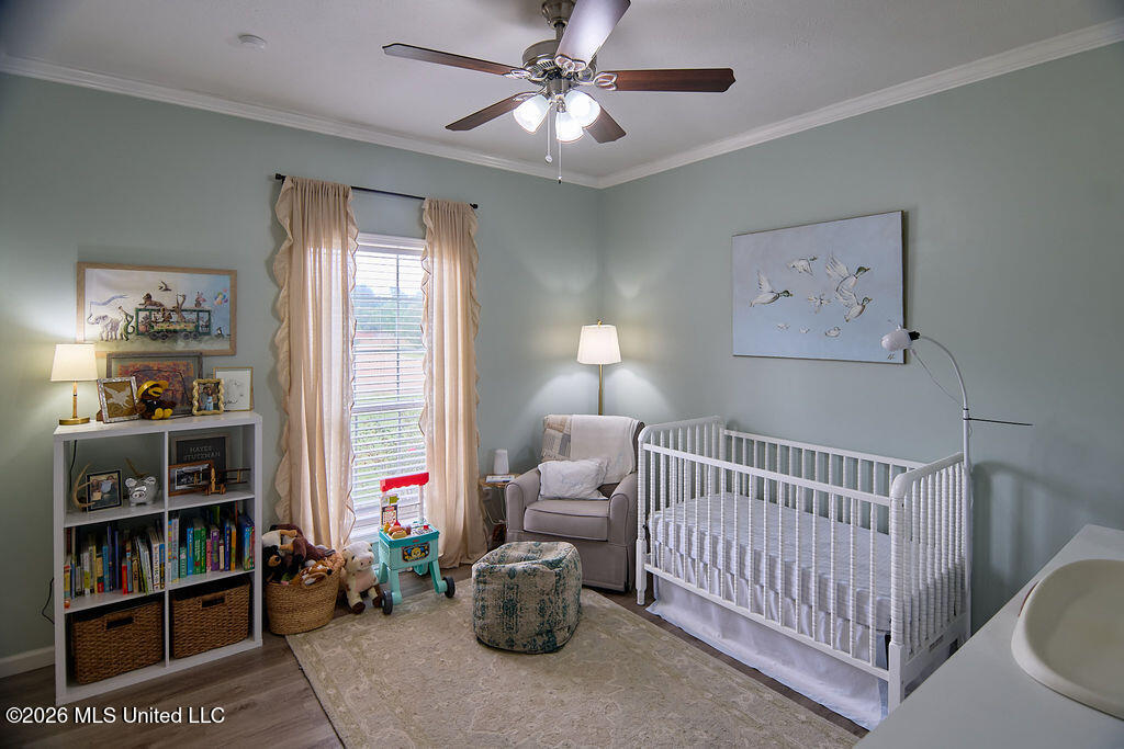 401 Old Town Circle Property Photo 16