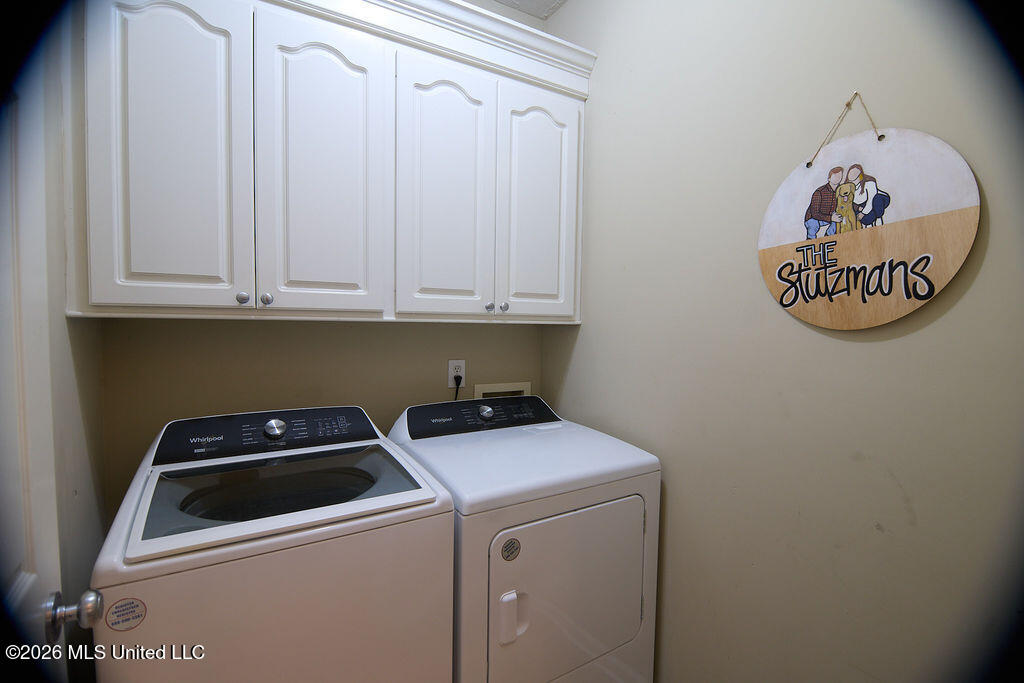 401 Old Town Circle Property Photo 20