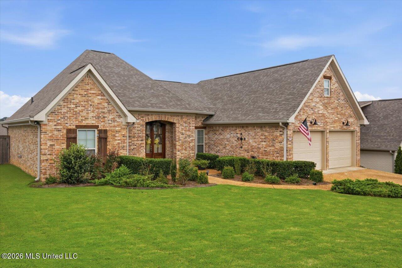 221 Hidden Hills Parkway Property Photo 3