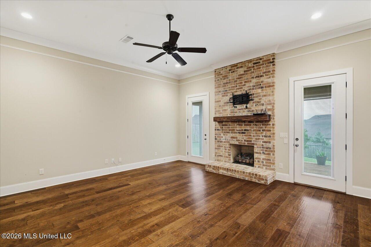 221 Hidden Hills Parkway Property Photo 10