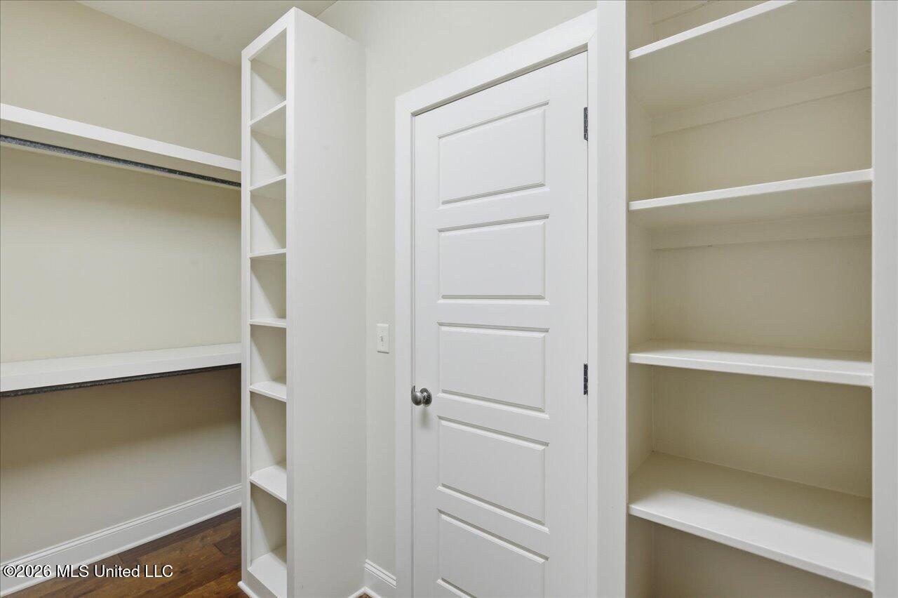 221 Hidden Hills Parkway Property Photo 34