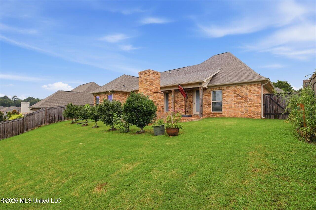 221 Hidden Hills Parkway Property Photo 44