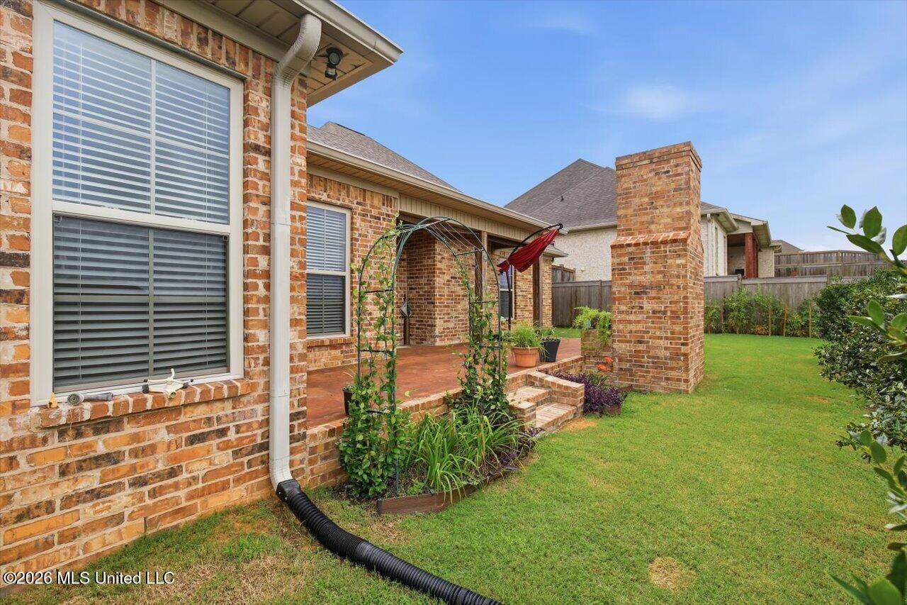 221 Hidden Hills Parkway Property Photo 47