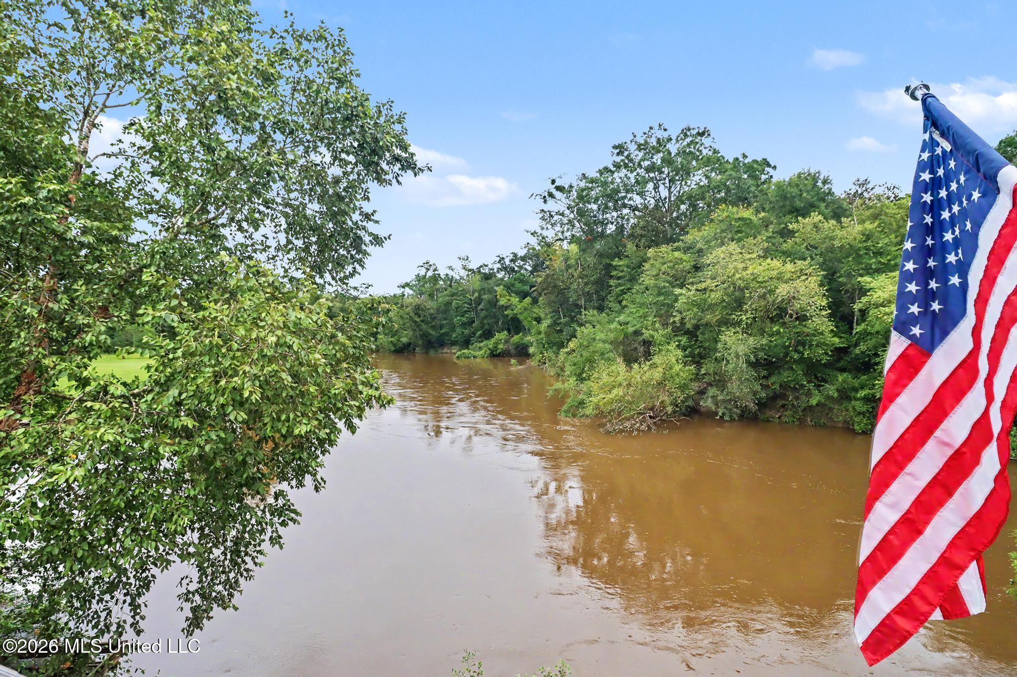 13410 River Road Property Photo 3