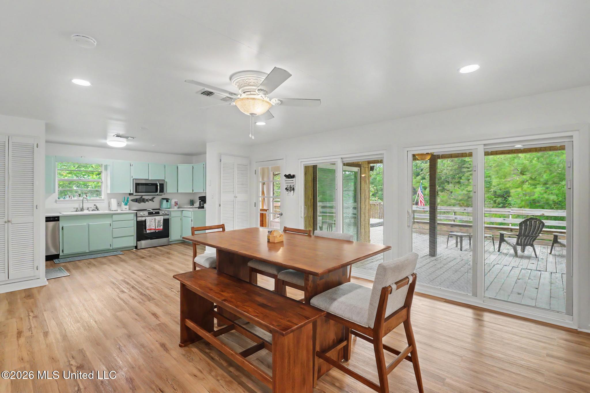 13410 River Road Property Photo 9