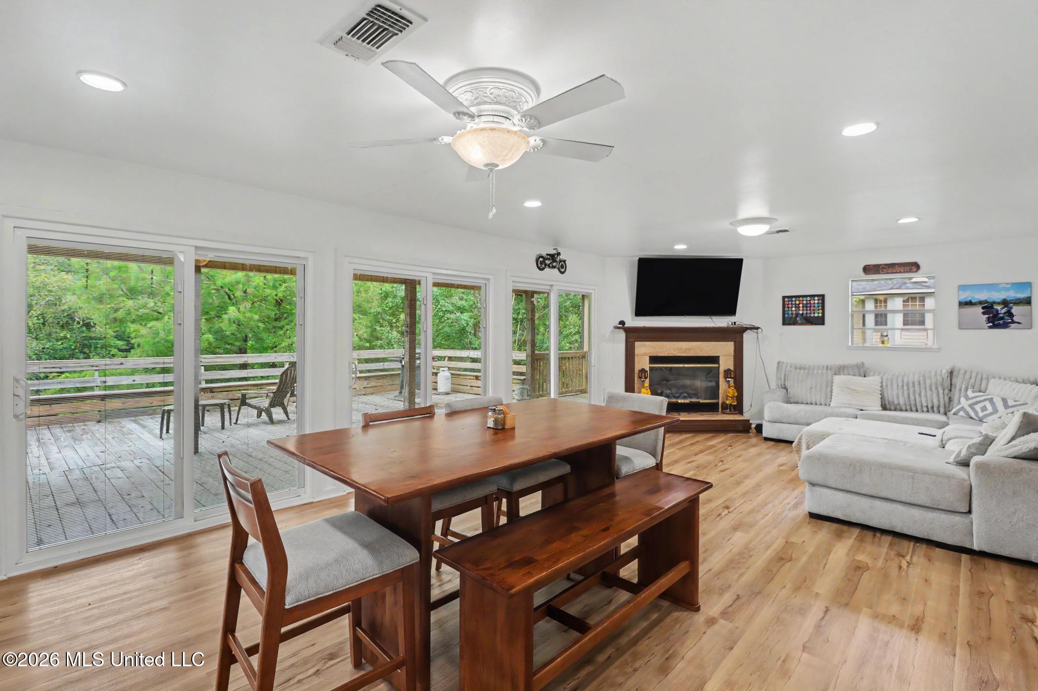 13410 River Road Property Photo 10