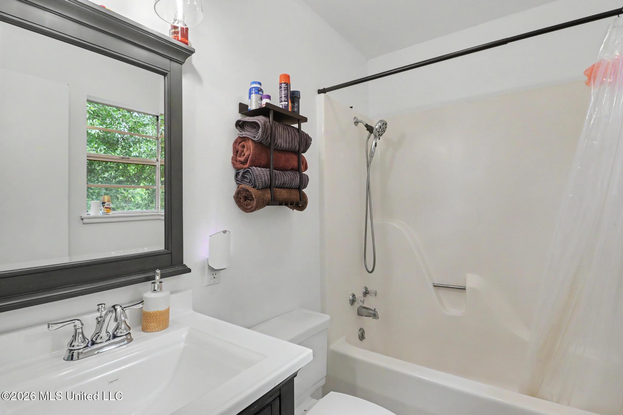 13410 River Road Property Photo 16